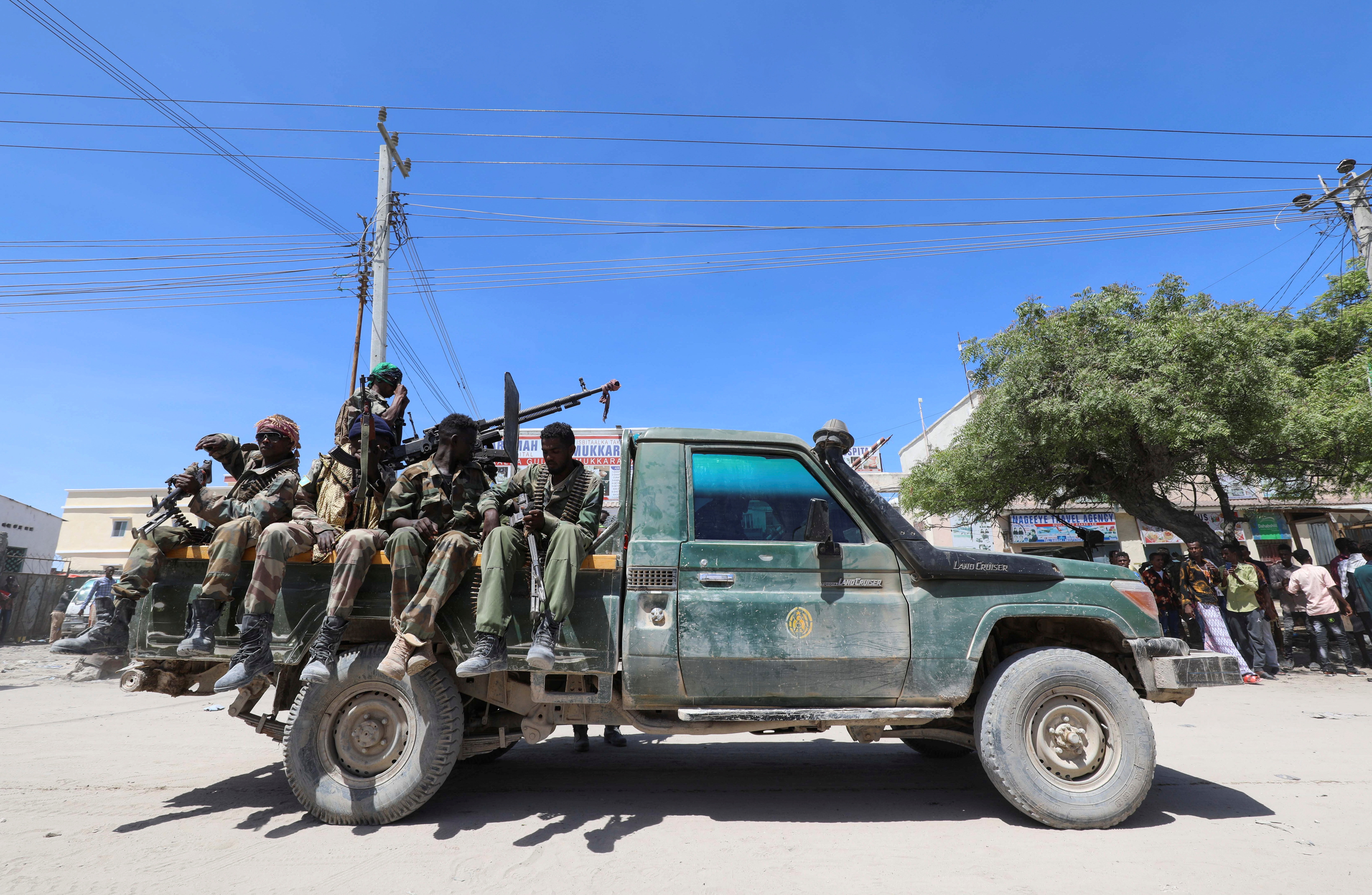 Somali military supporting Hawiye opposition leaders are seen in the streets of Yaqshid district of Mogadishu