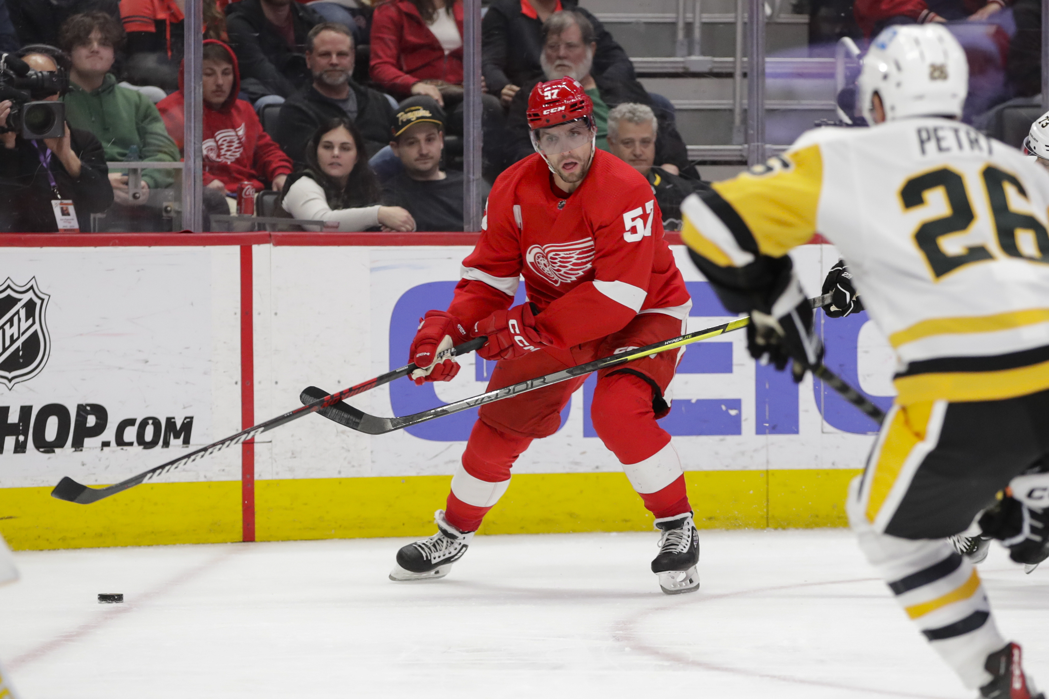 NHL: Pittsburgh Penguins at Detroit Red Wings