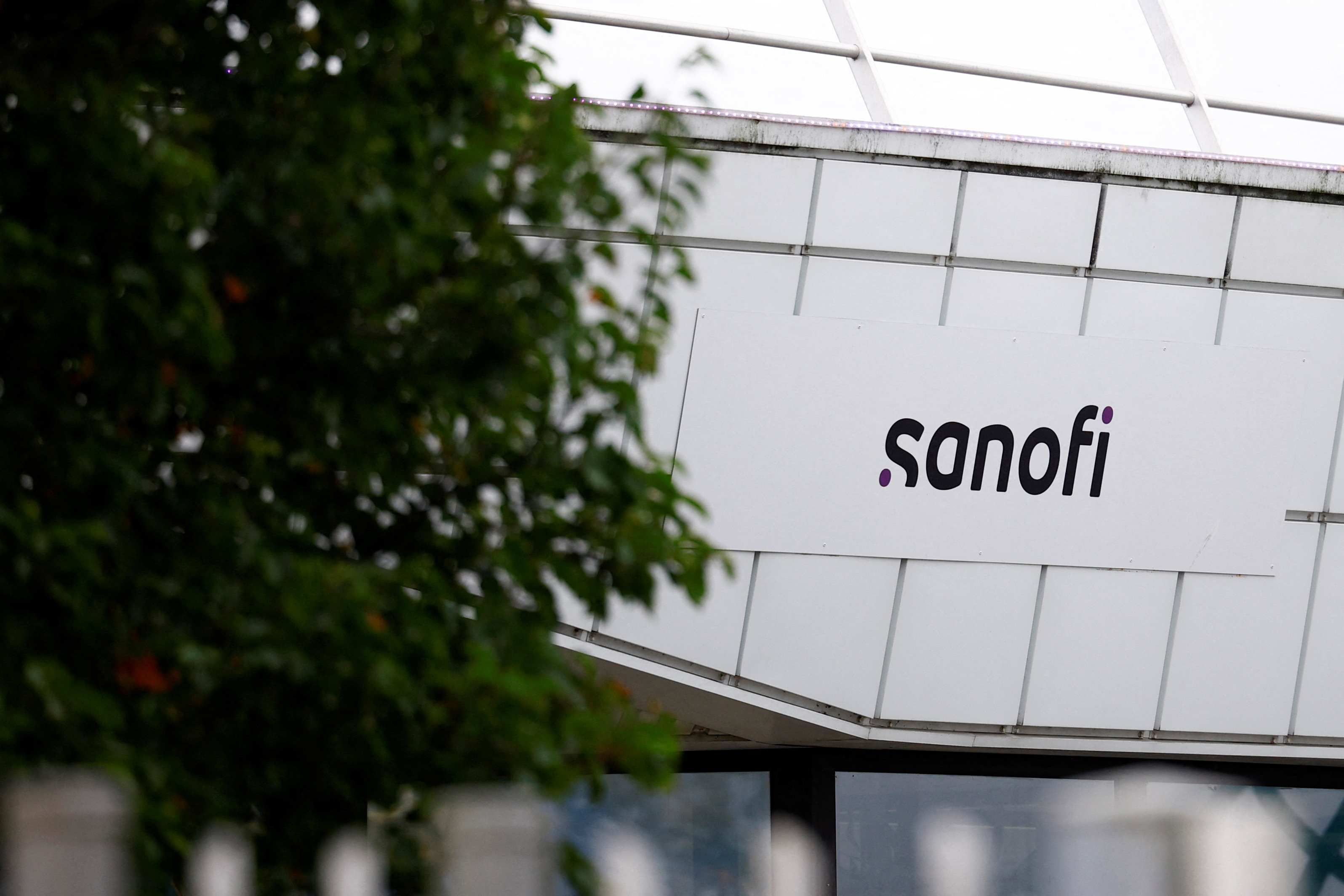 Sanofi 'surprised' by PAI Partners' raised bid for Opella unit | Reuters