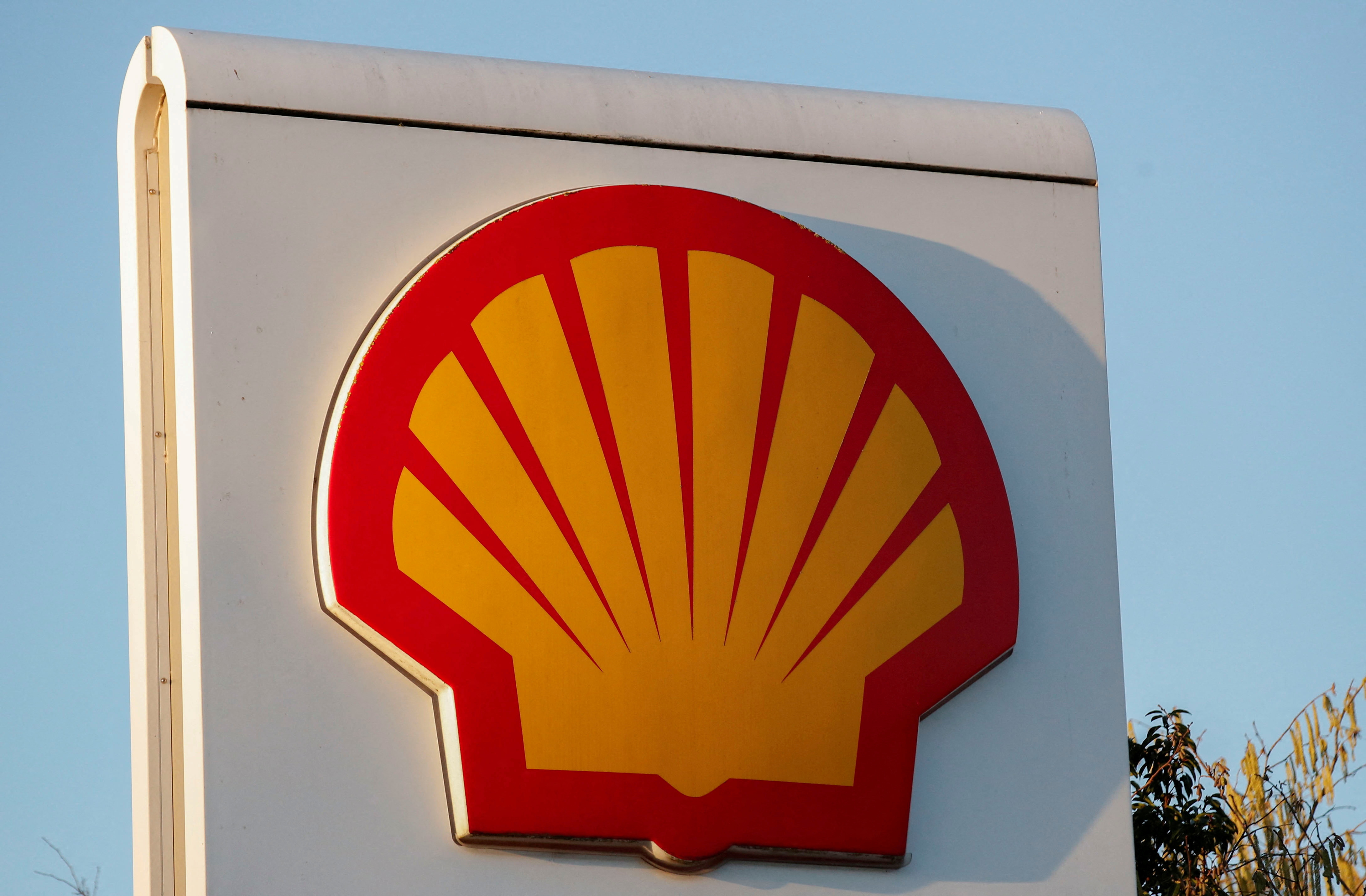 shell-focusing-spending-on-gas-infrastructure-supplying-lng-plants