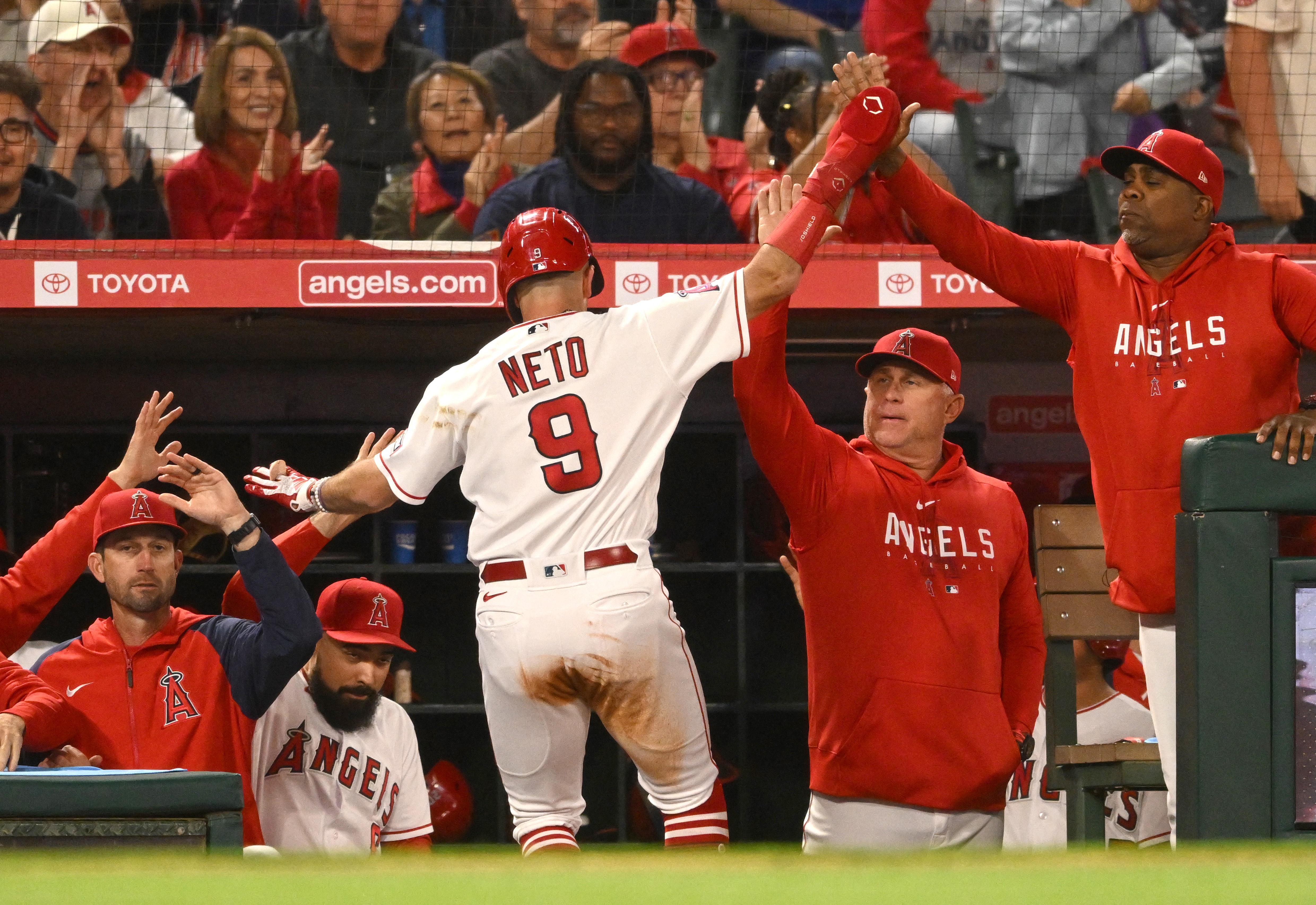 Jo Adell homers in season debut as Angels sweep Cubs