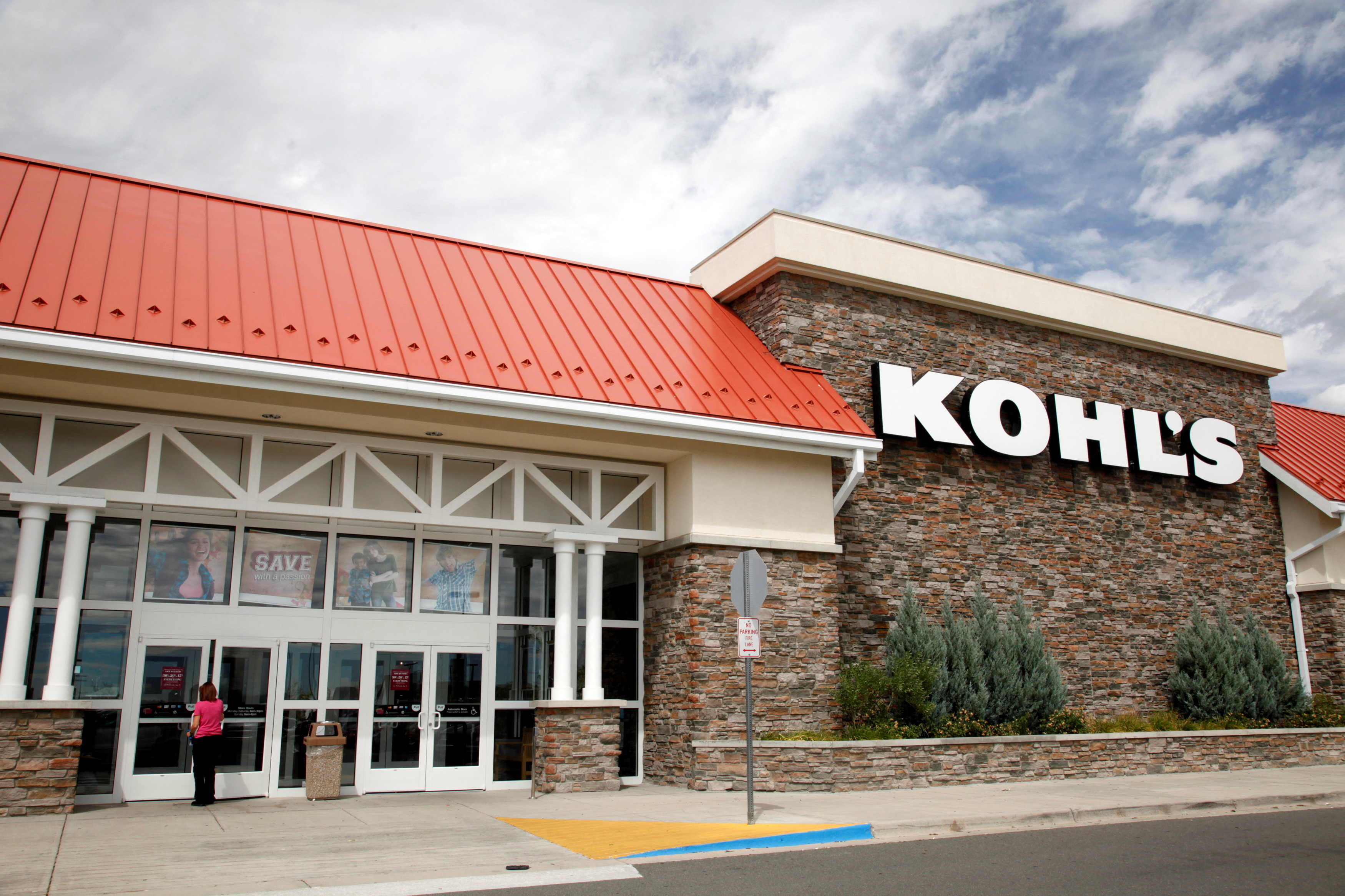 Kohl's joins retailers blaming 'shrink' for decreased profit