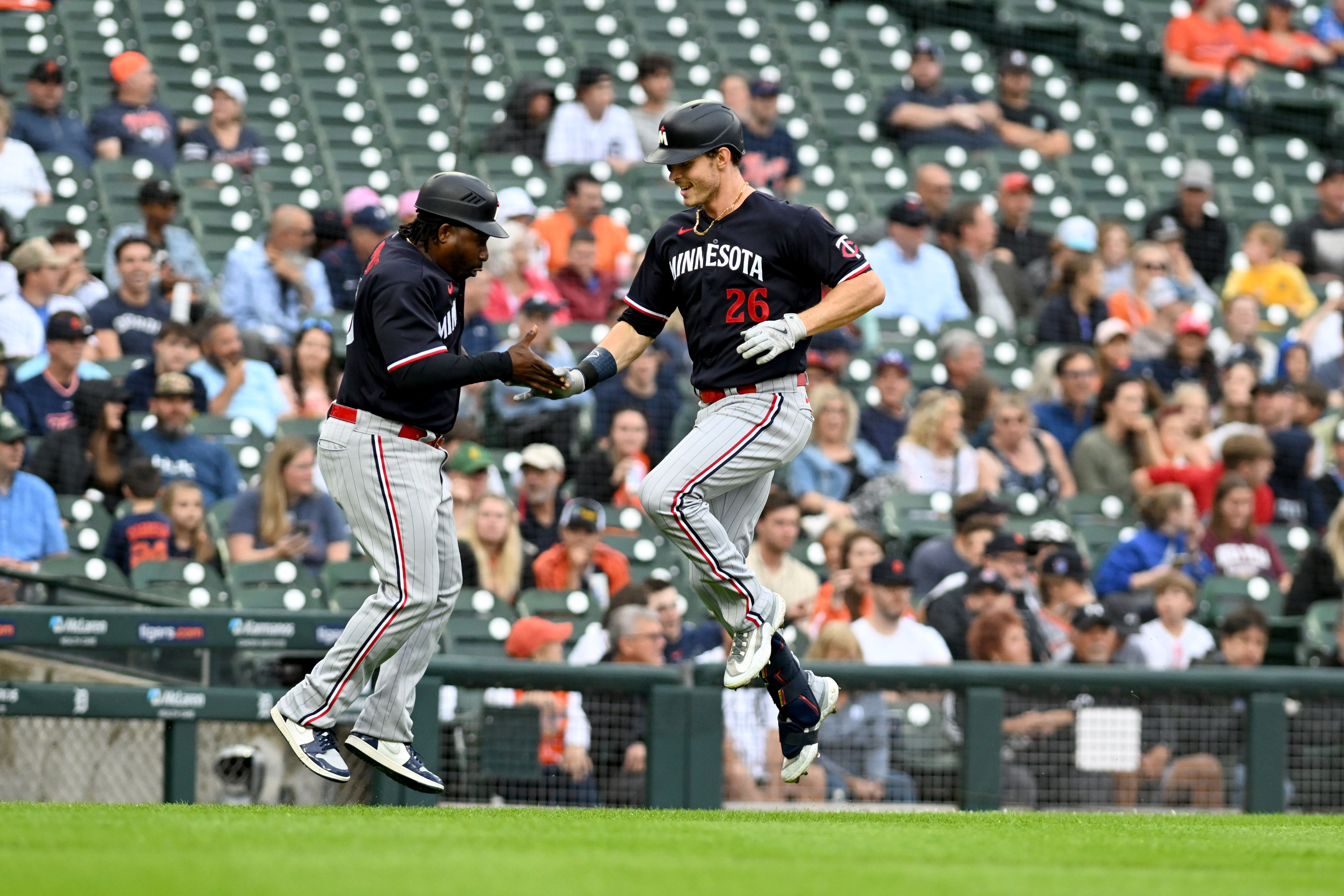 Twins' Kenta Maeda helps hold down Tigers for first win of 2021 - The Japan  Times