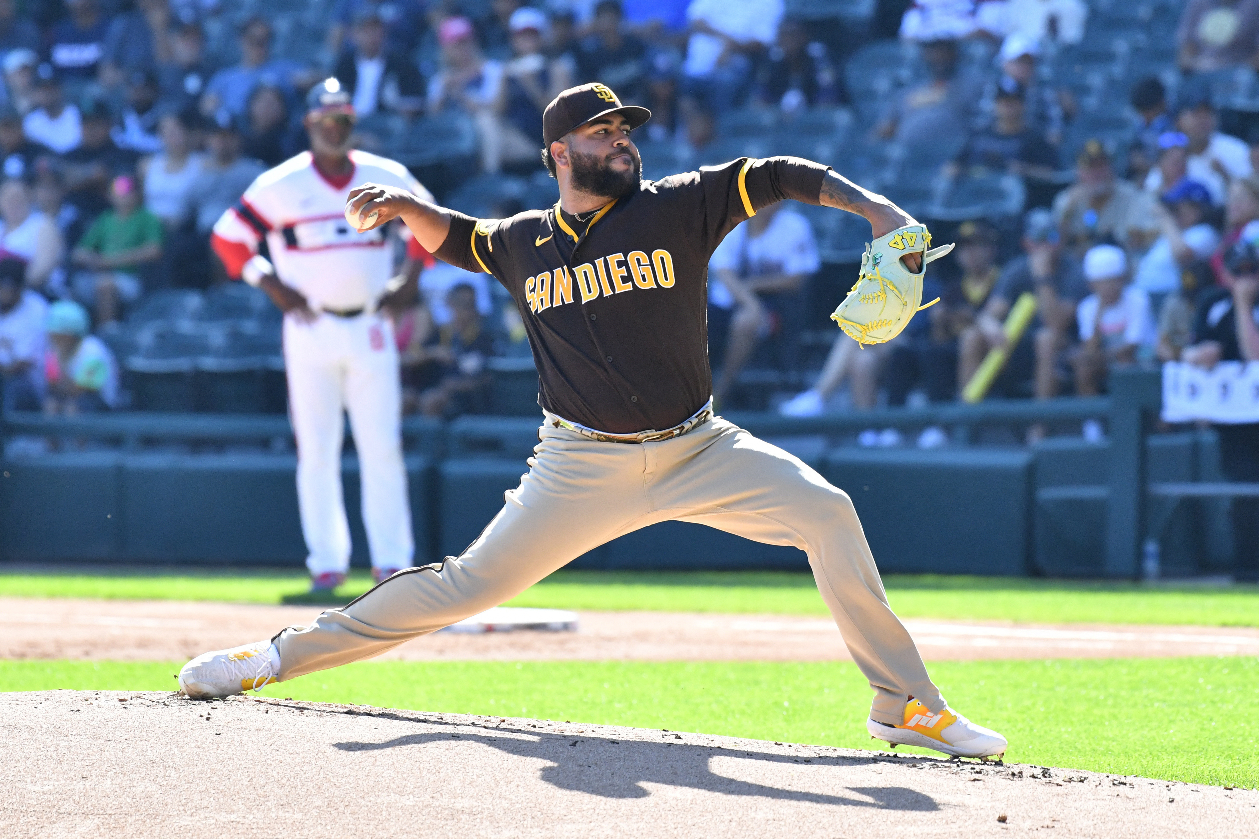 Declan Cronin of the Chicago White Sox throws a pitch on his MLB