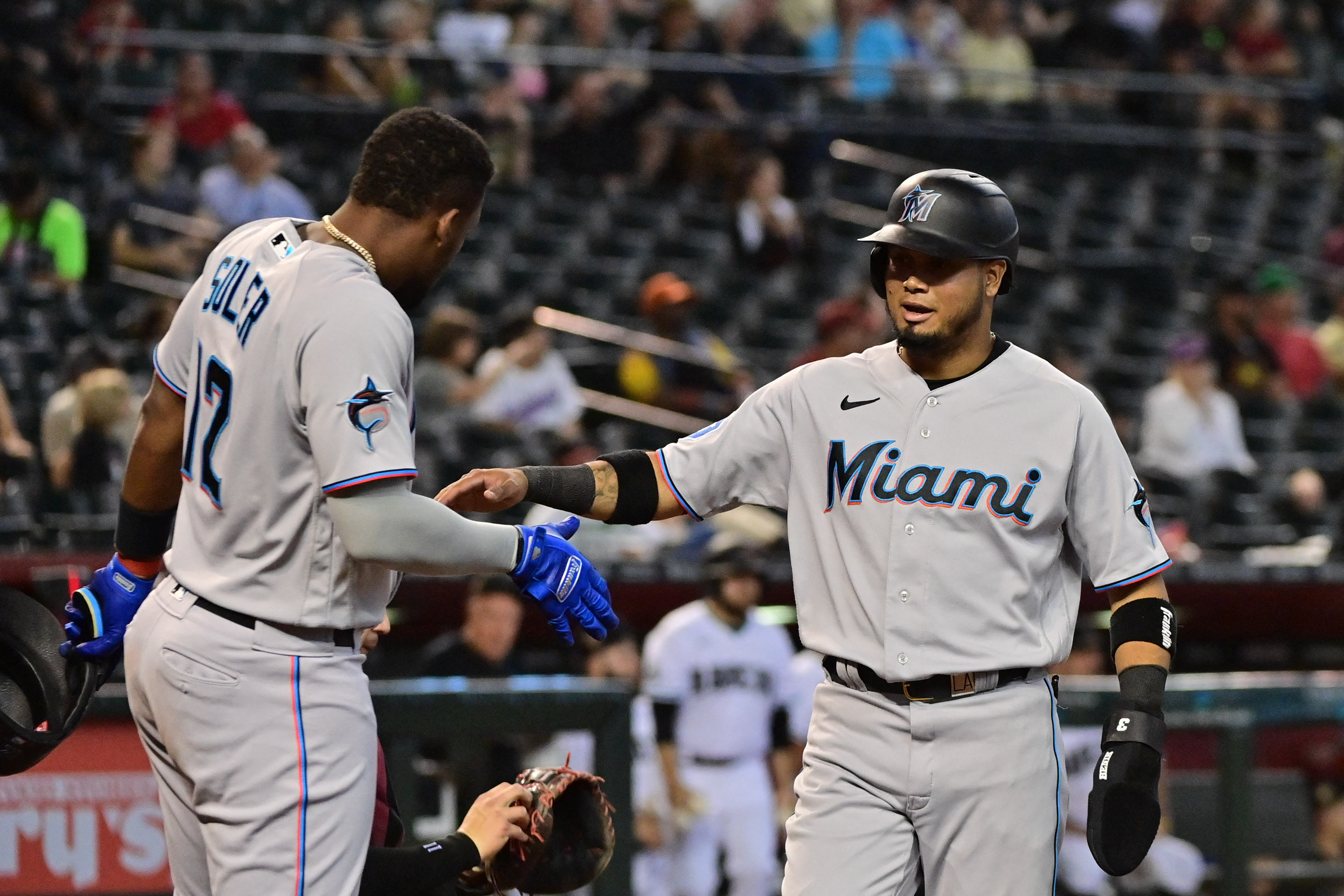 Marlins Beat Diamondbacks, Improve To 12-0 In One-run Games | Reuters