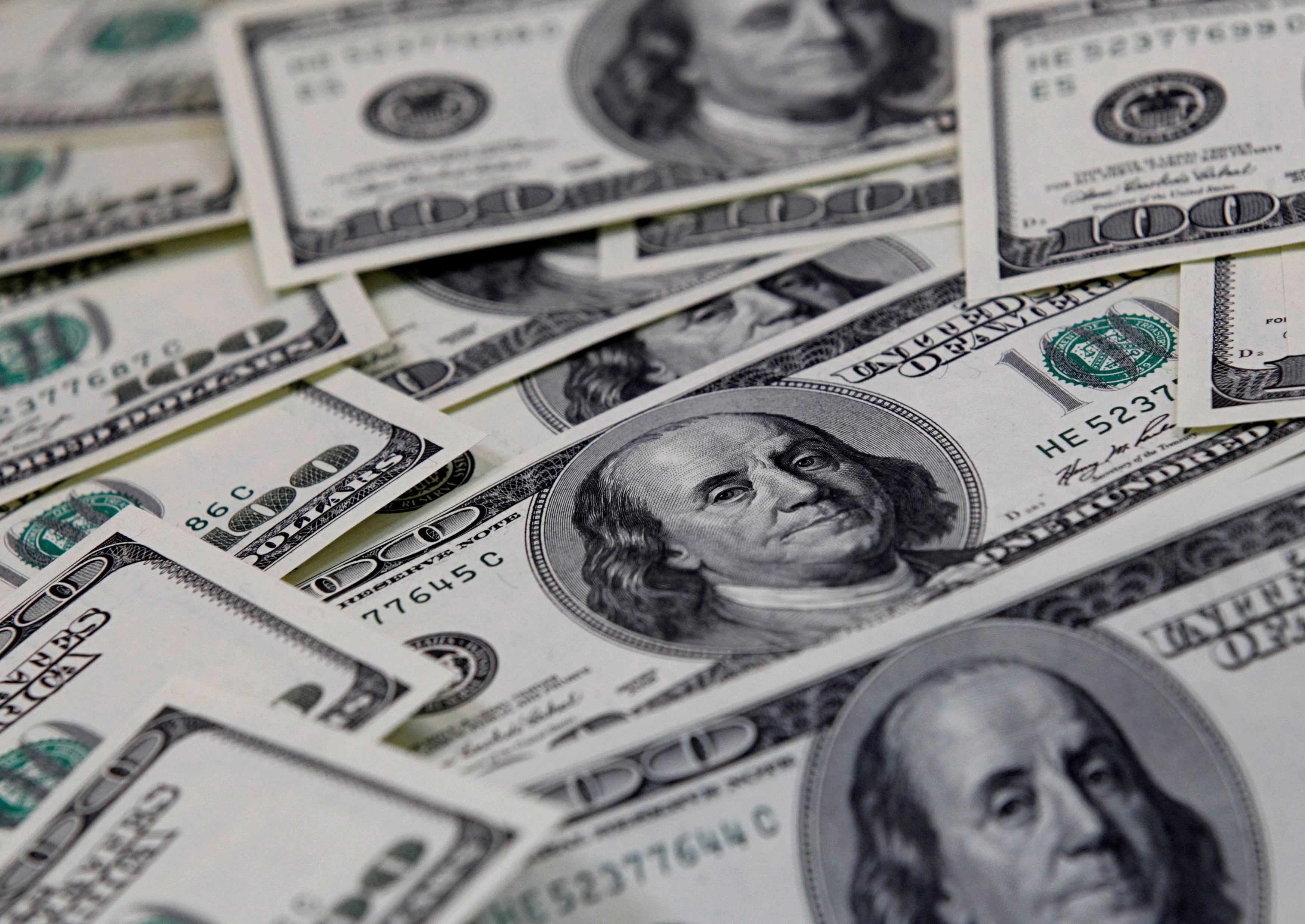 U.S. Dollar Rises on Tax Plan Optimism - WSJ