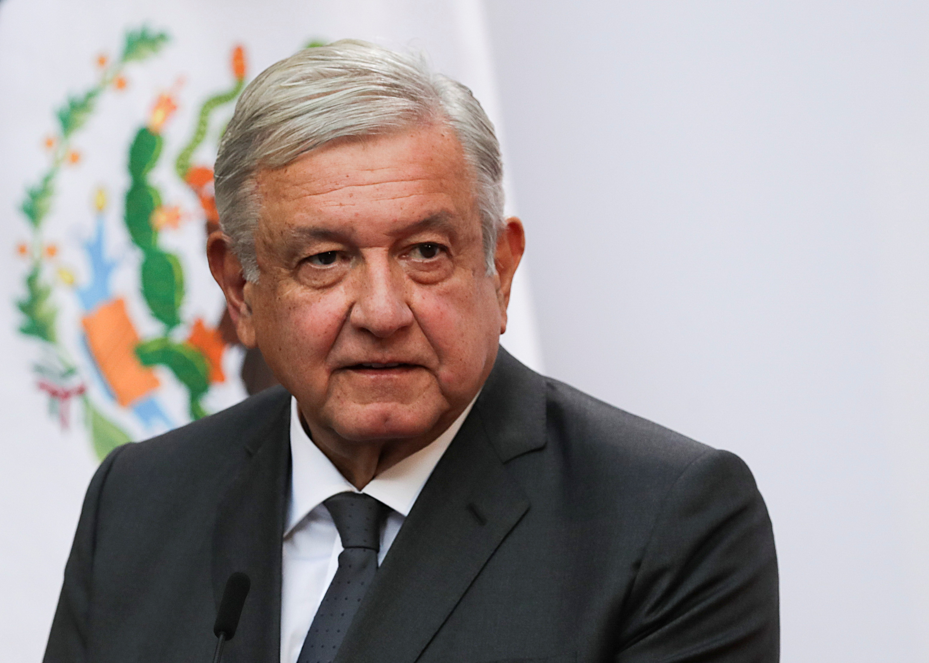 Mexican president felt unwell before commercial flight, took COVID-19 ...