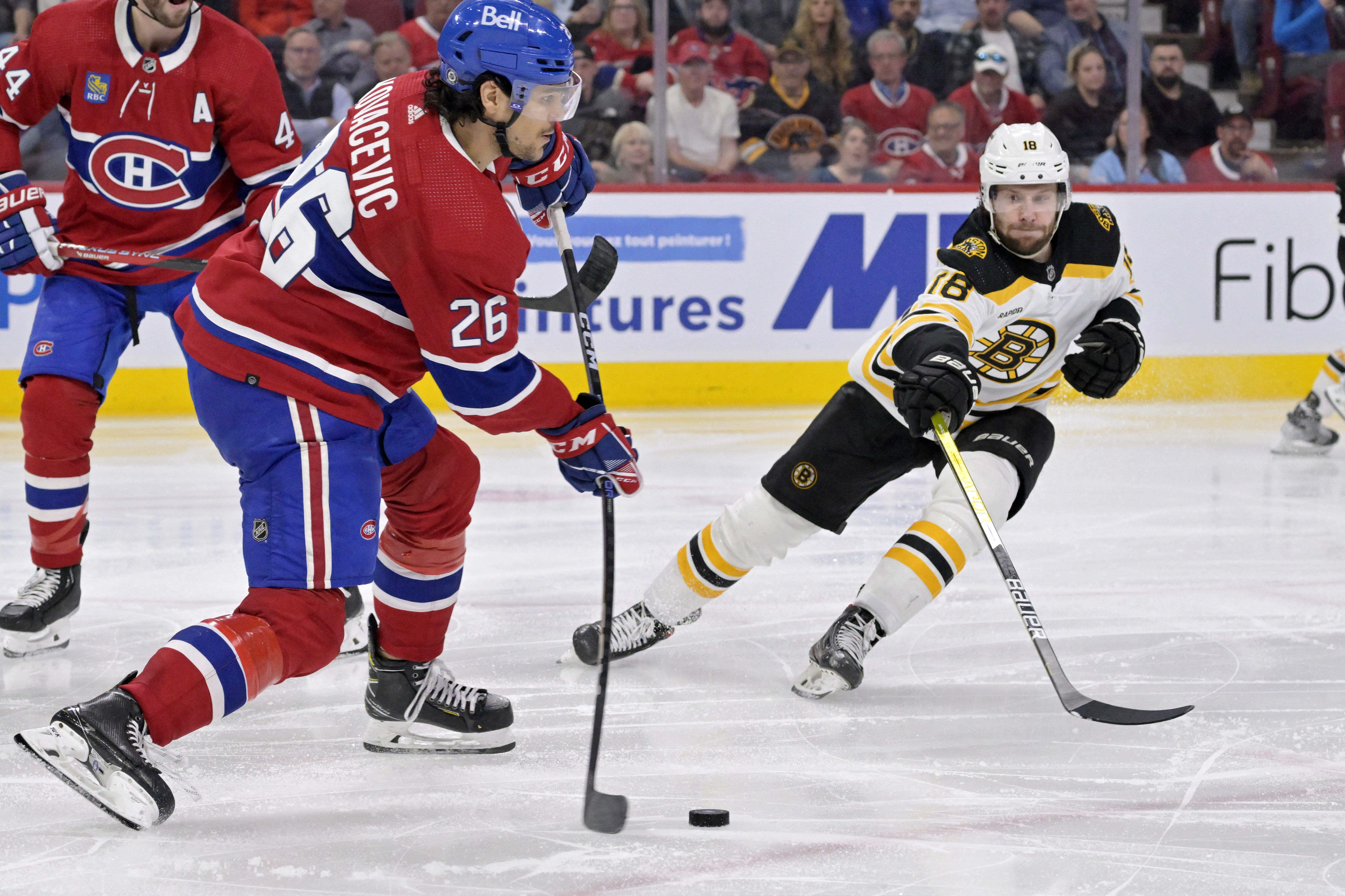 Bruins surge past Canadiens to wrap record-setting 65-win season