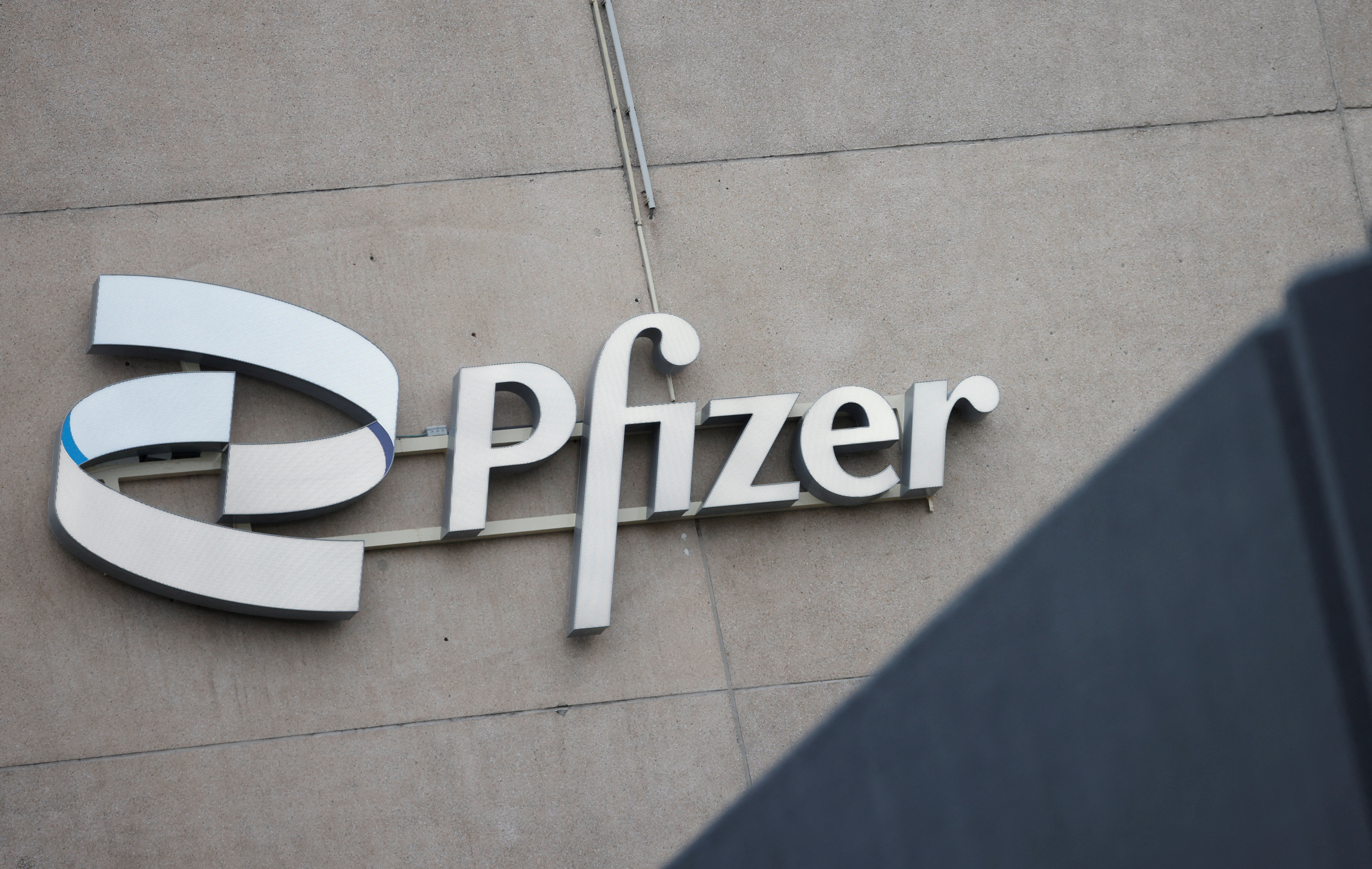 Pfizer news conference in Puurs