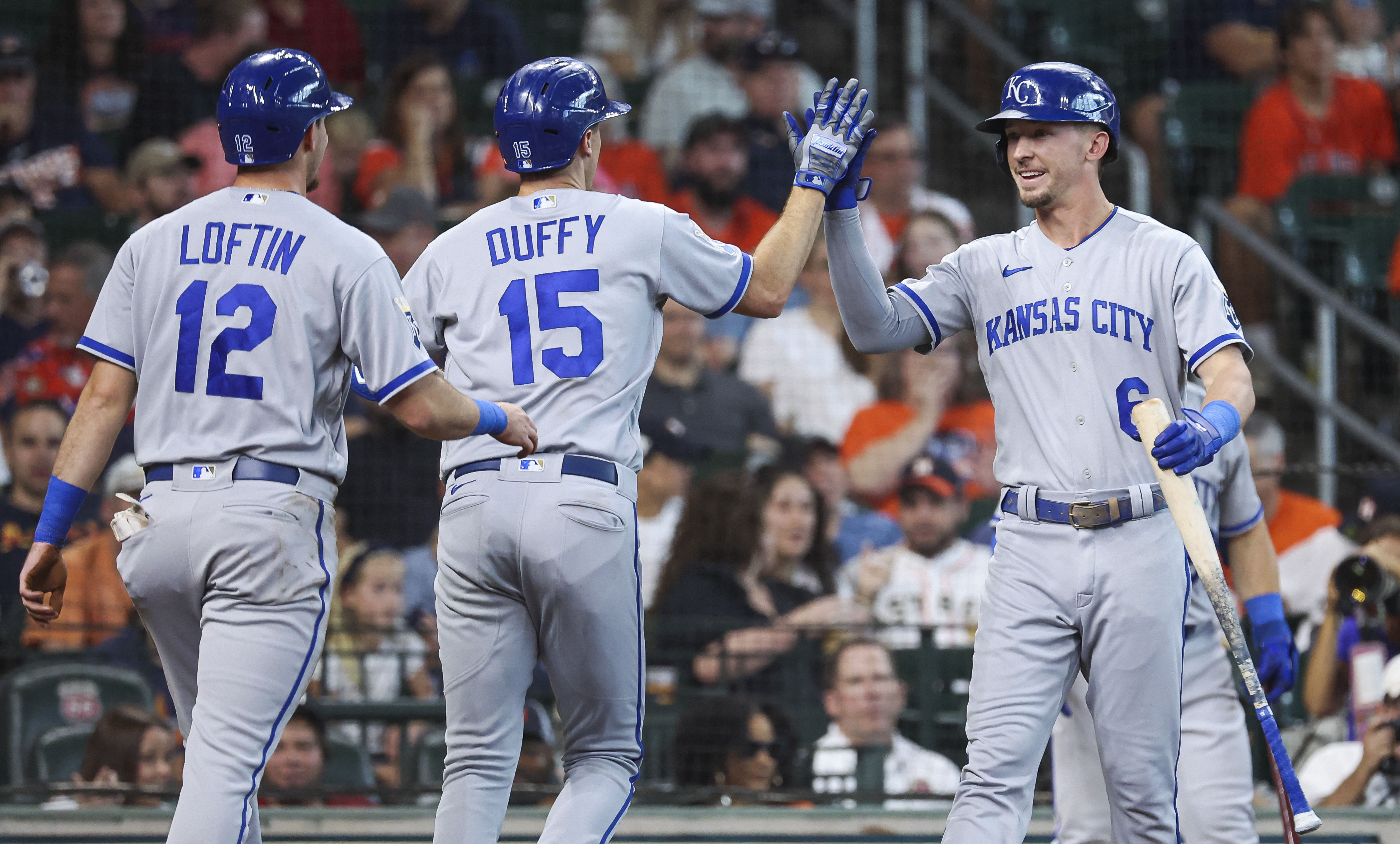MLB roundup: Lowly Royals finish 3-game sweep of Astros