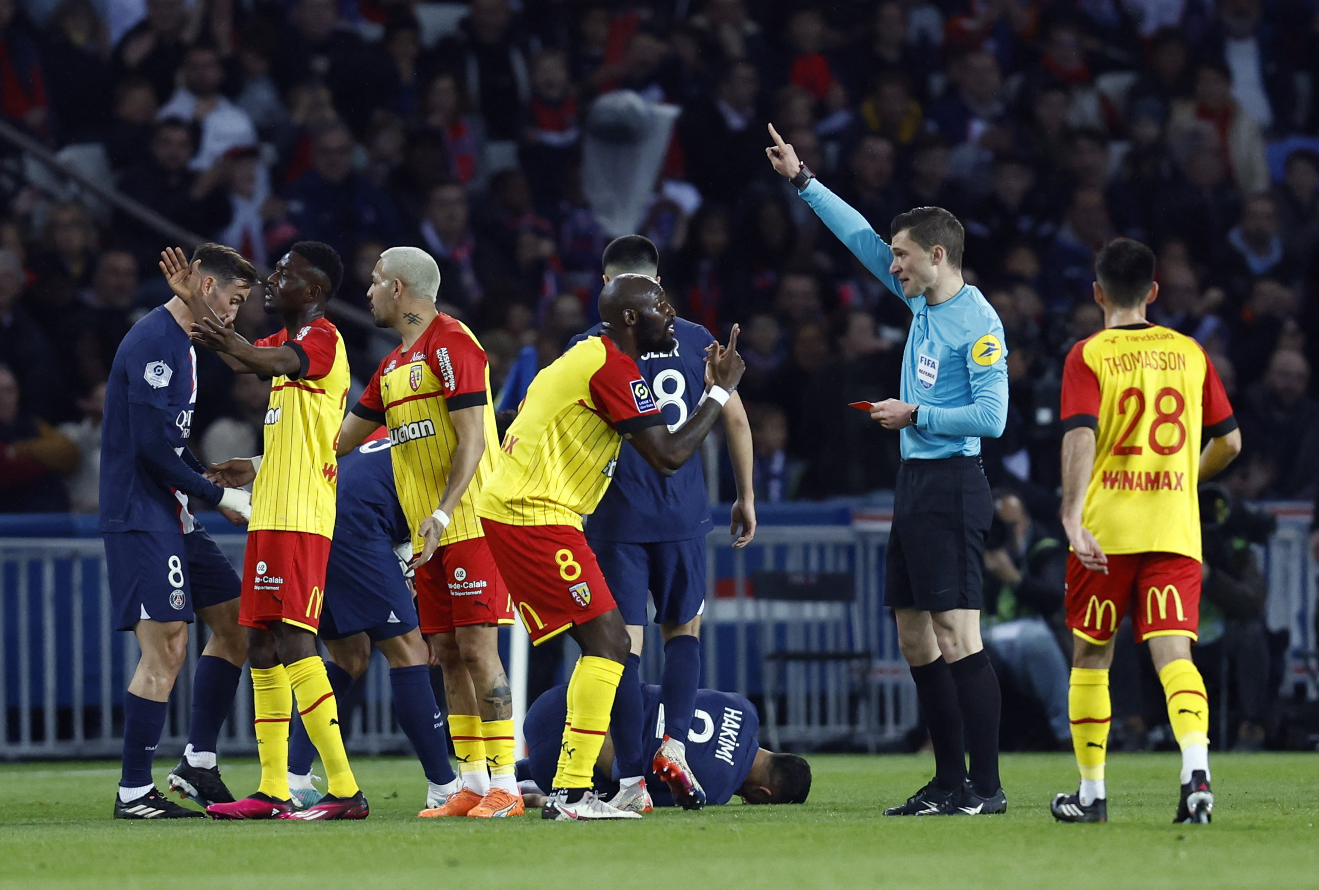 Mbappe And Messi On Target As PSG Beat 10-man Lens 3-1 | Reuters