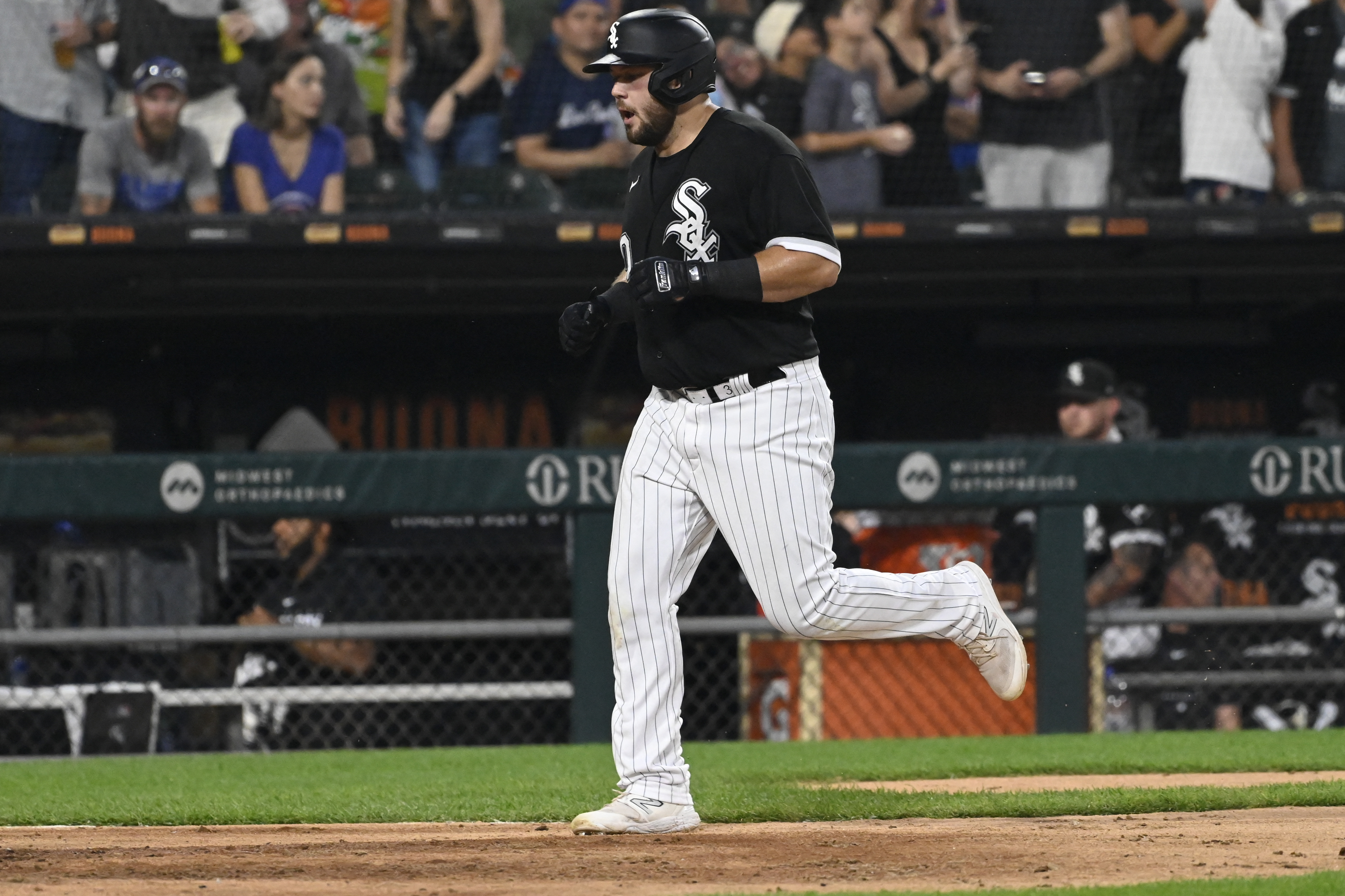 White Sox own the Cubs, Congratulations on beating a minor league team -  Chicago White Sox fans share mixed reactions after victory over Chicago Cubs,  expect better from their team