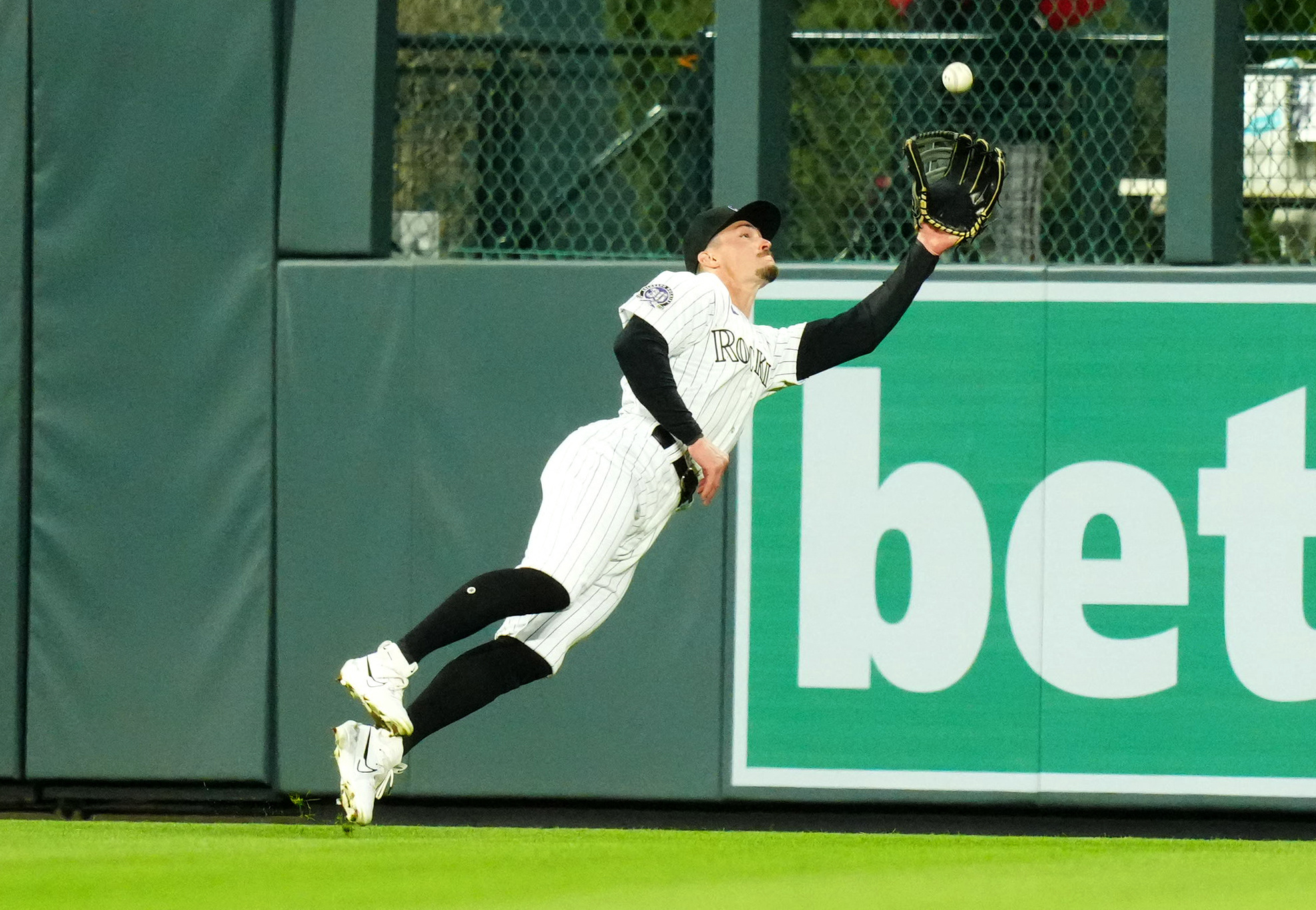 Sloppy Rockies fall behind early, lose to Diamondbacks, 7-4 – Greeley  Tribune