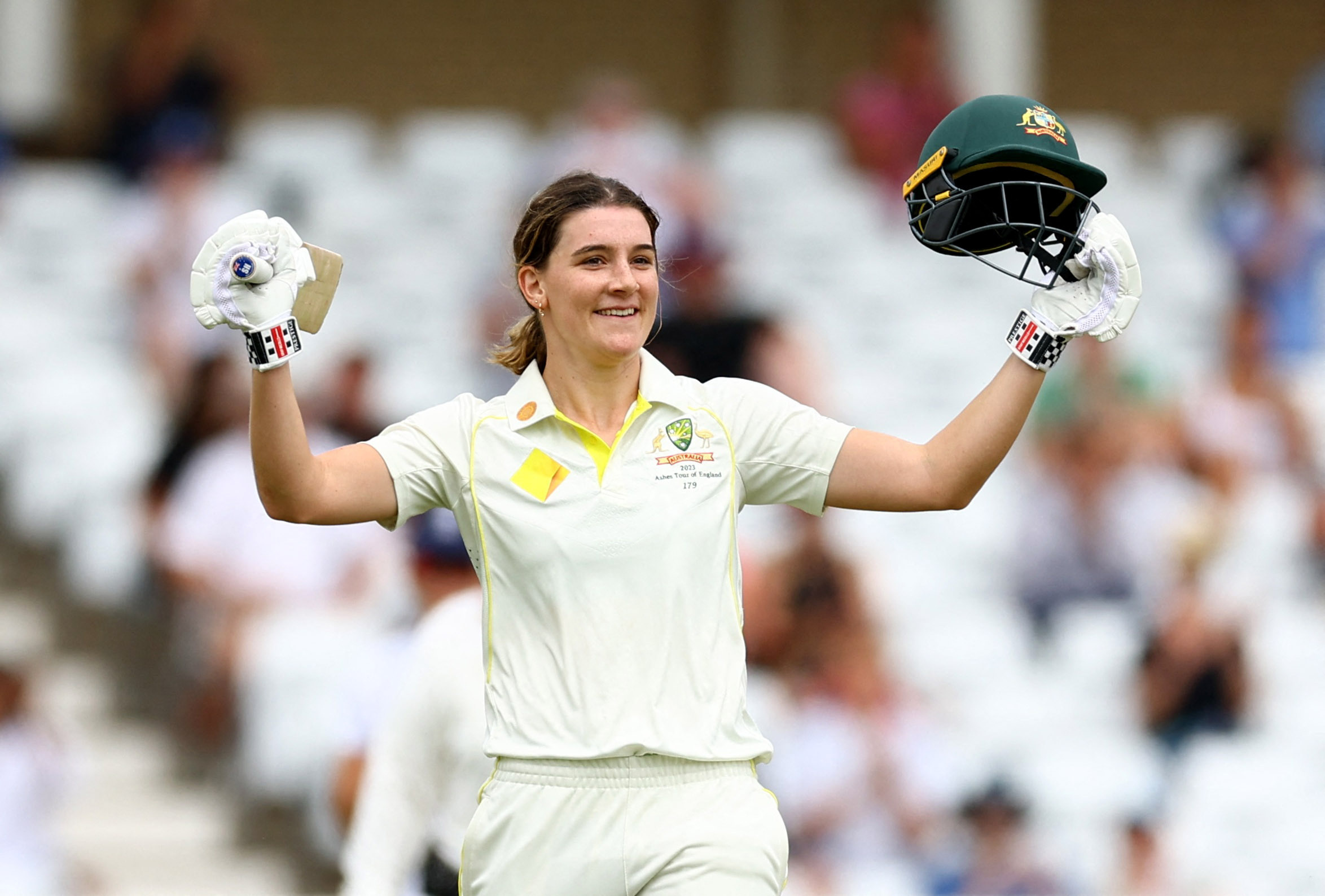 Australia s Sutherland shines but Beaumont leads England rally in