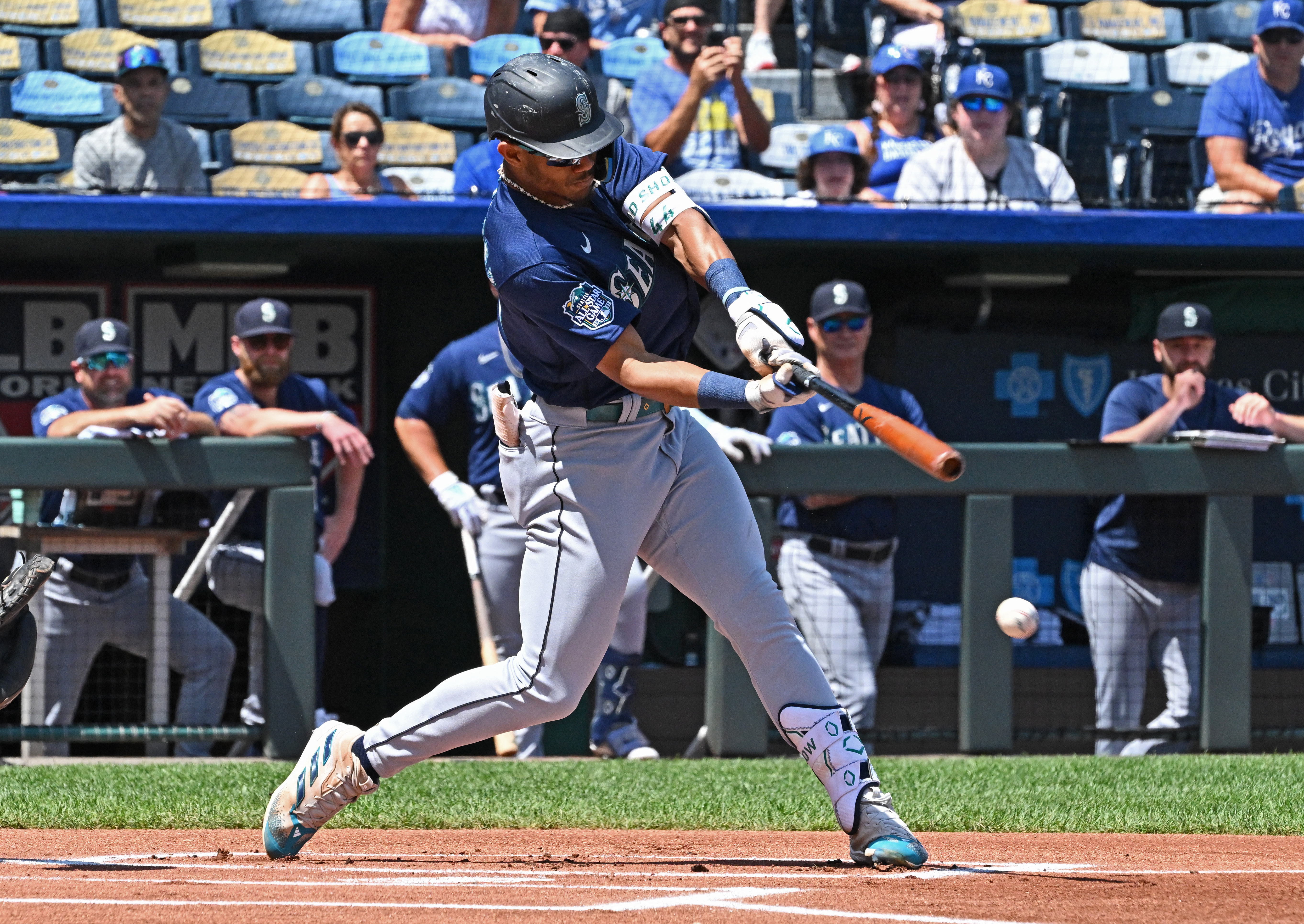 Rodriguez has 5 hits, 5 RBIs and go-ahead 3-run shot in the eighth as  Mariners beat Royals 6-4 - The San Diego Union-Tribune