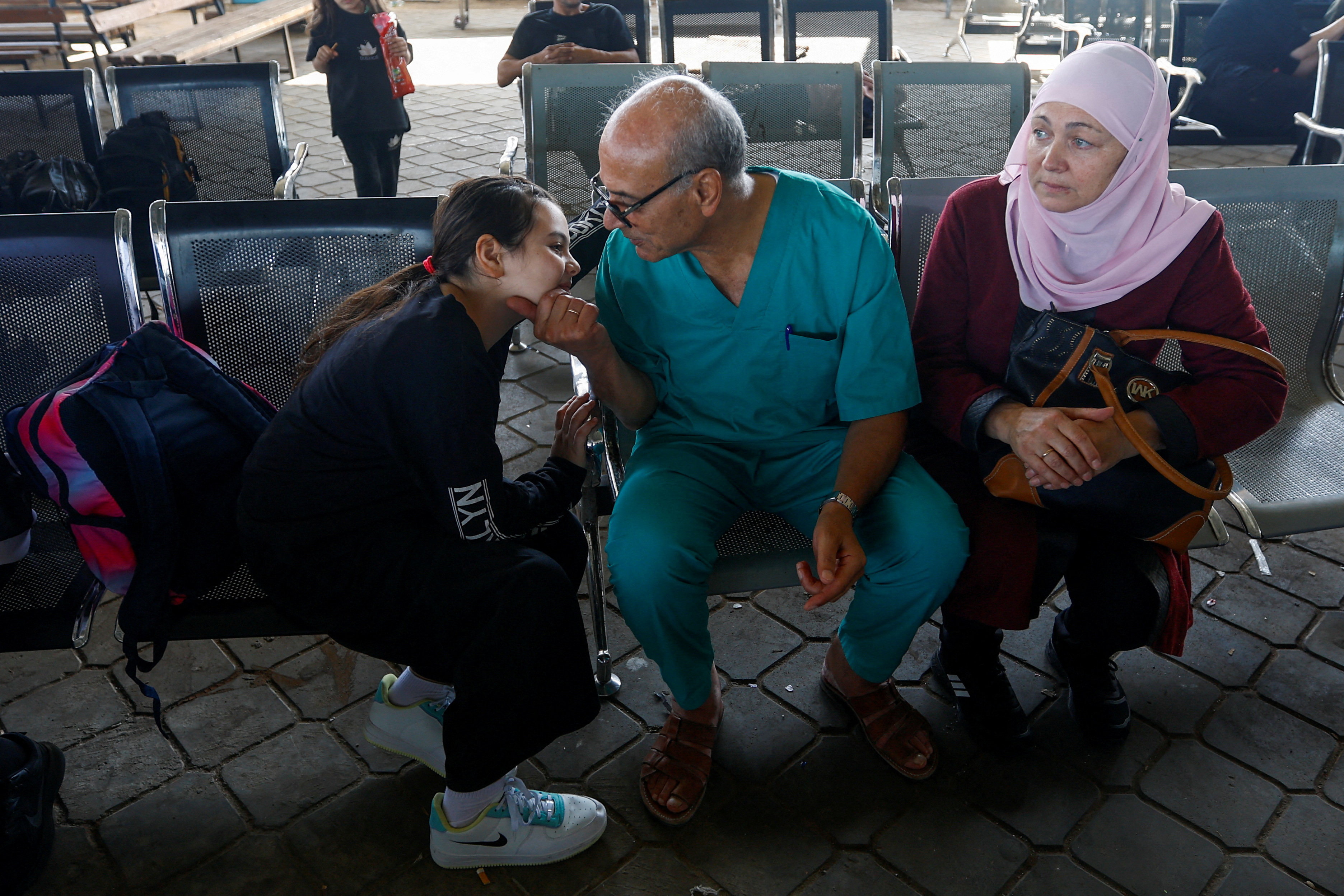 Gazan doctor says goodbye to family at Rafah, stays back to treat patients