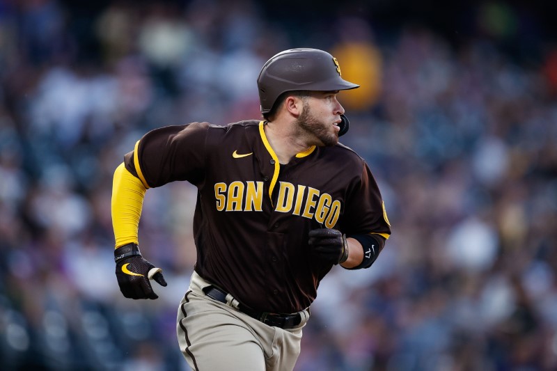 MLB roundup: D-backs take record 23rd consecutive road loss | Reuters