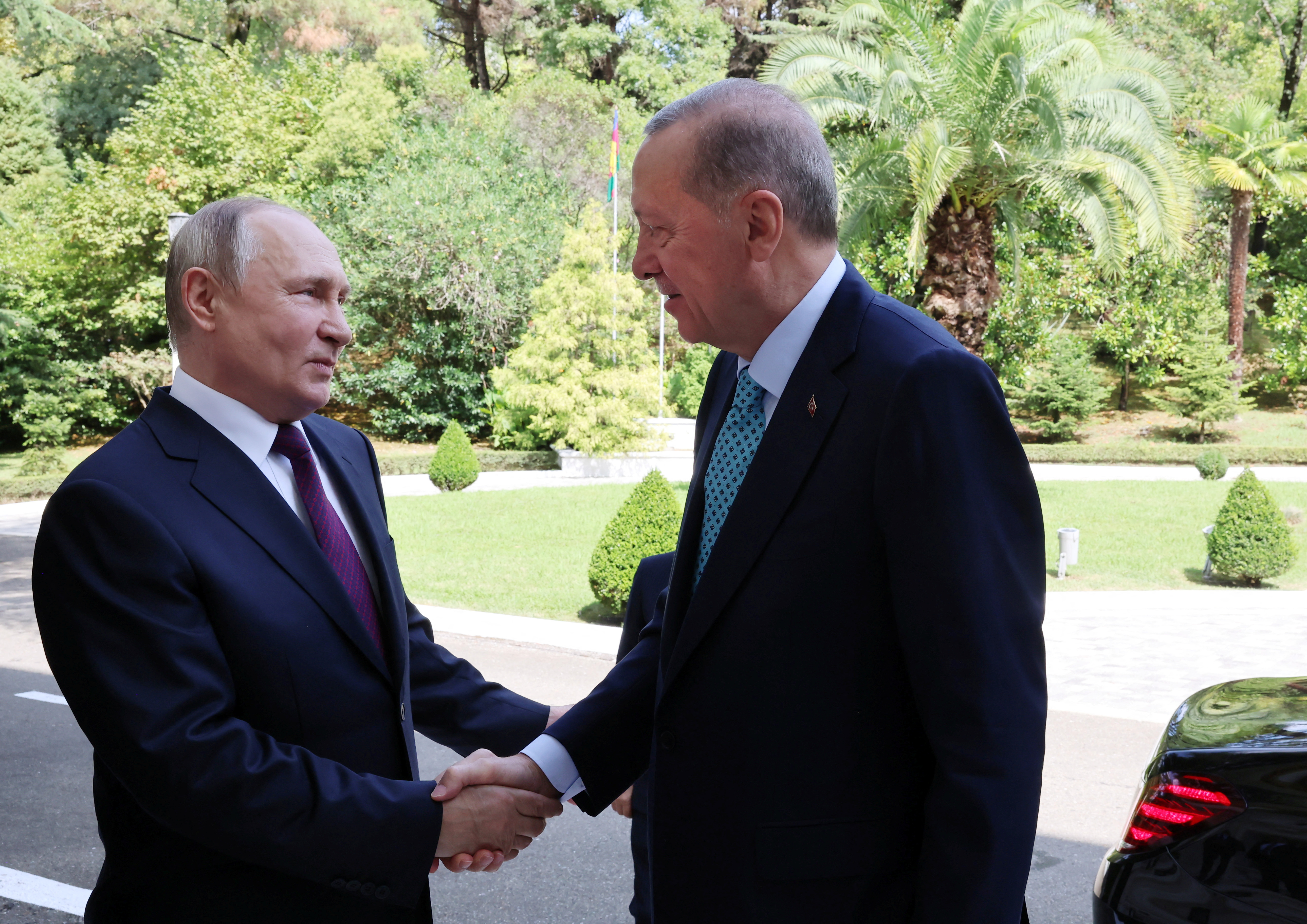 Prezydent Rosji Władimir Putin spotkał się w Soczi z prezydentem Turcji Tayyipem Erdoganem