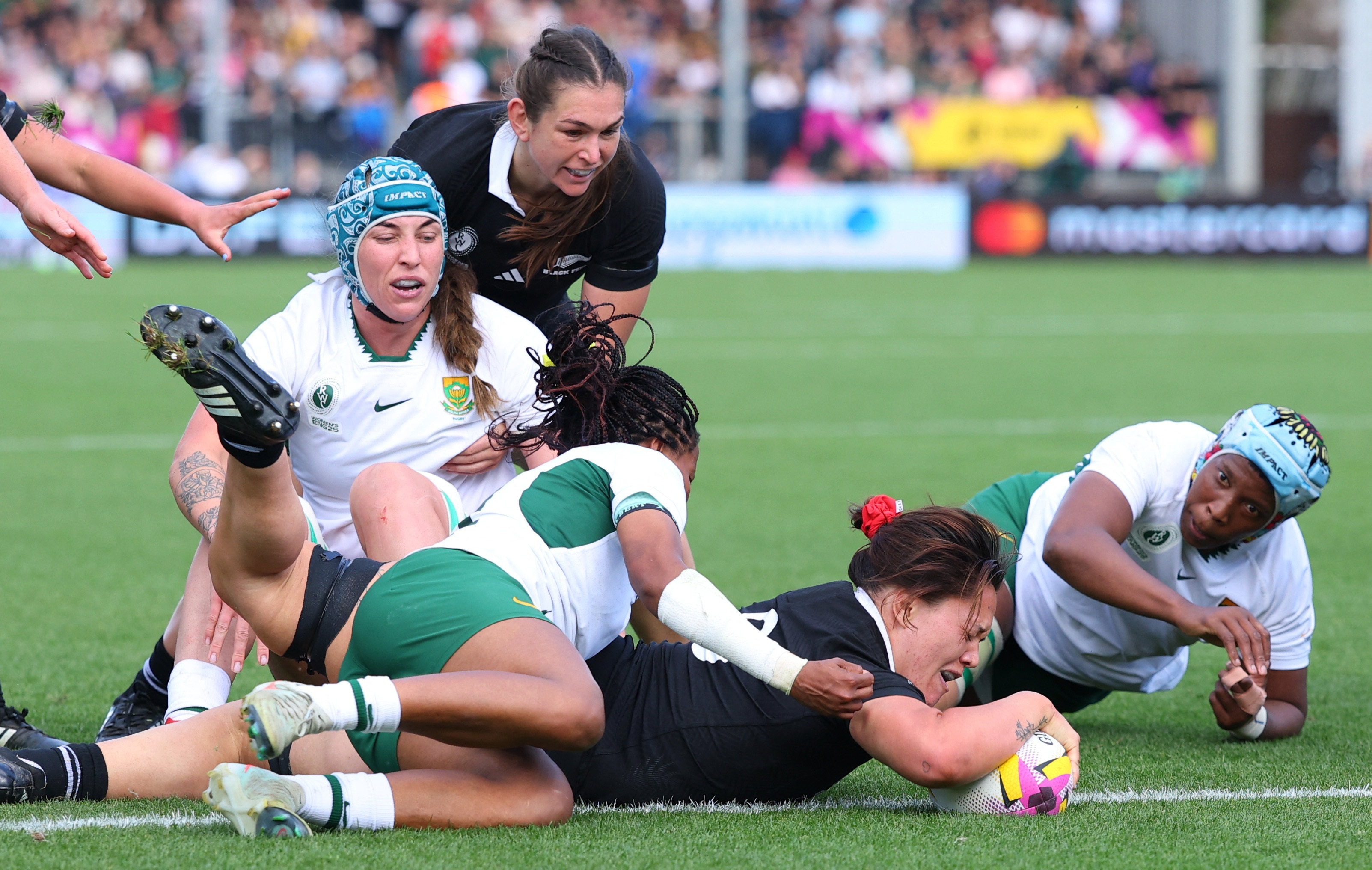 Second half blitz takes New Zealand to 46-17 World Cup win over S