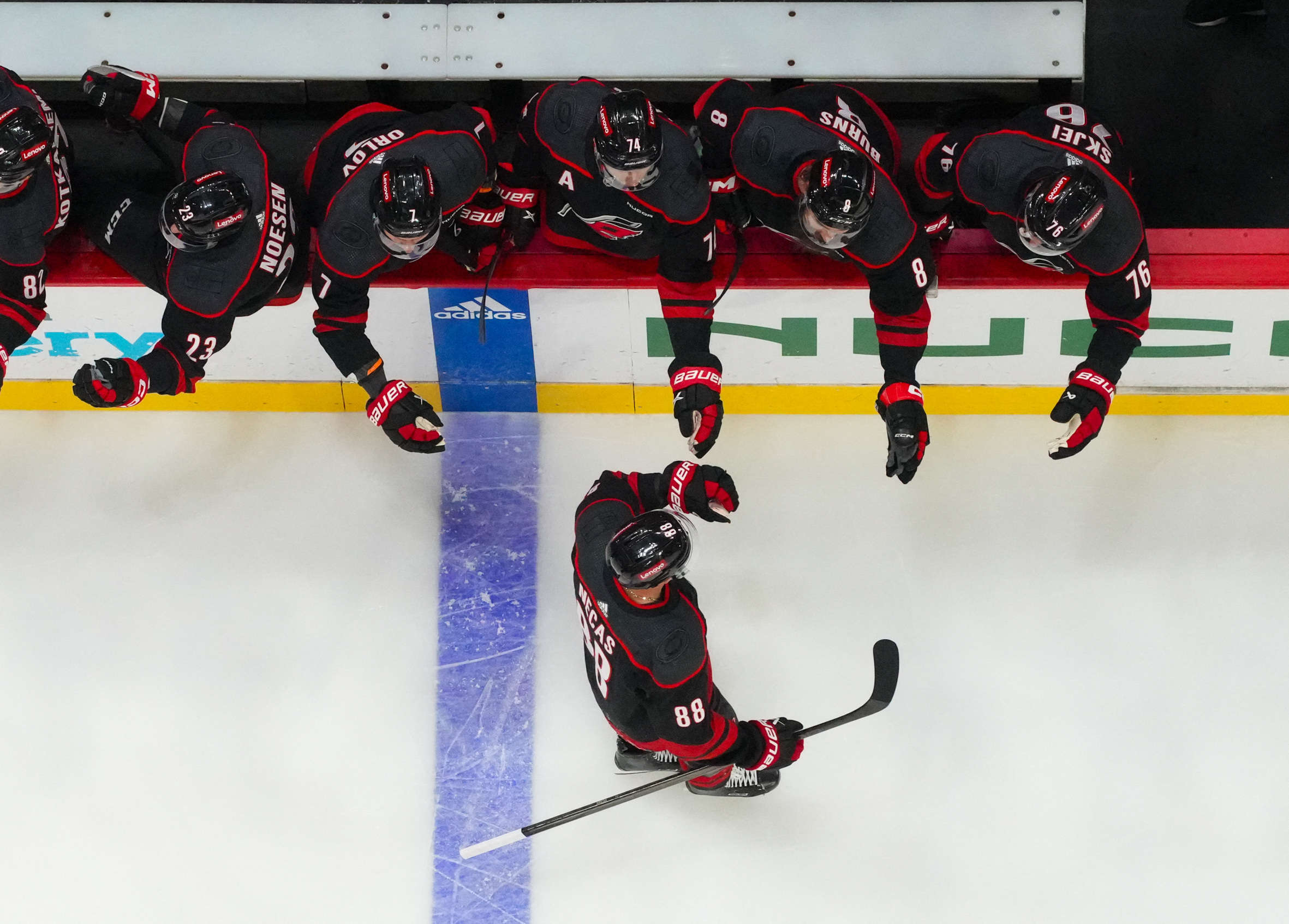 Quick Hat Trick For Martin Necas Sends Hurricanes Past Avalanche | Reuters