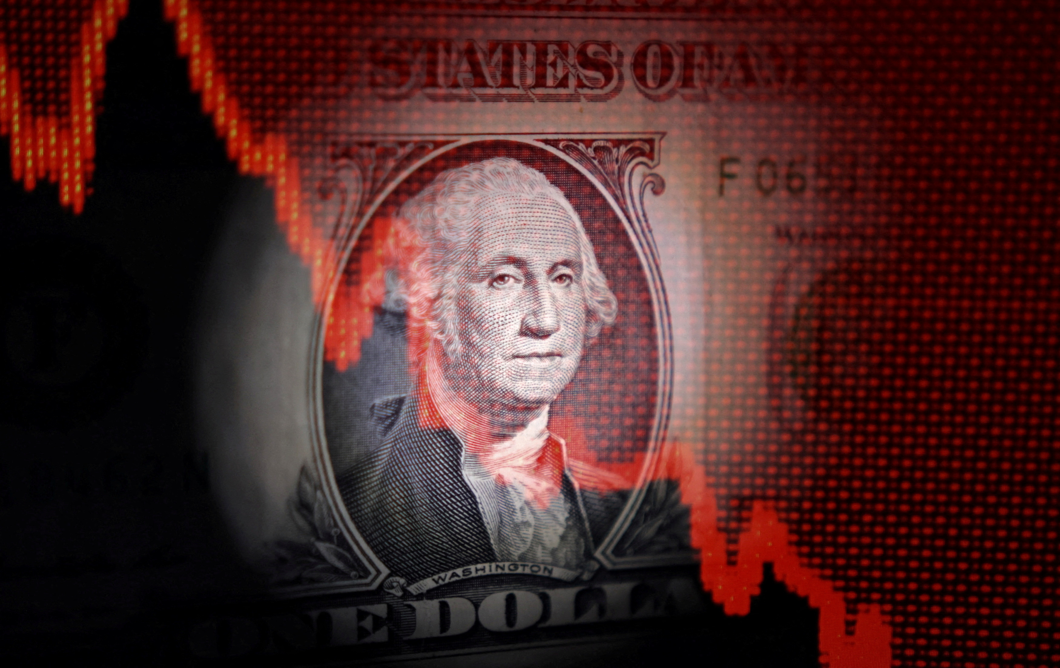 コラム：「最弱通貨」になったドル、今後の相場を左右する3つのフロー＝佐々木融氏 | ロイター