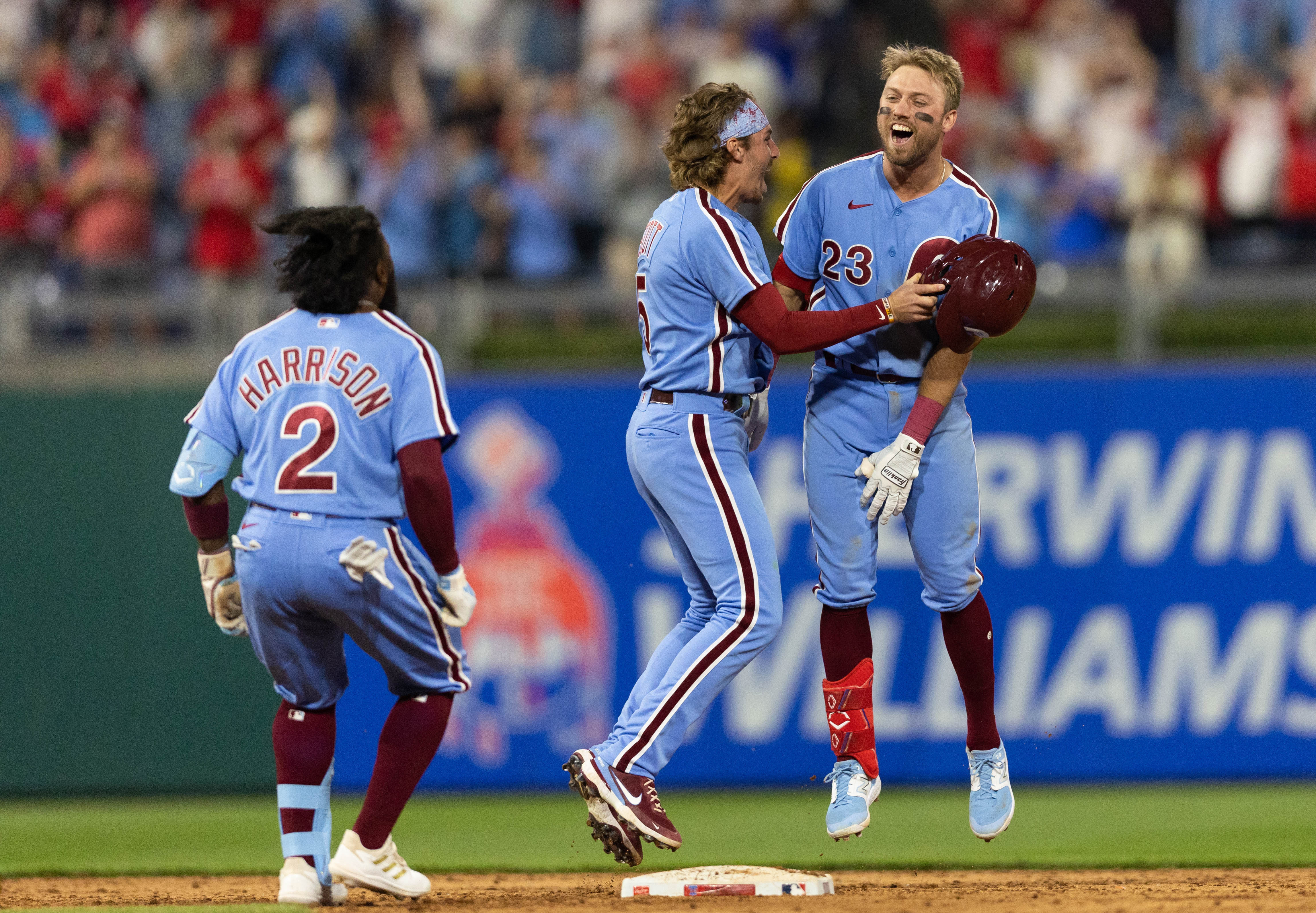 Harper's Walk-Off Grand Slam (PC) Wallpaper : r/phillies