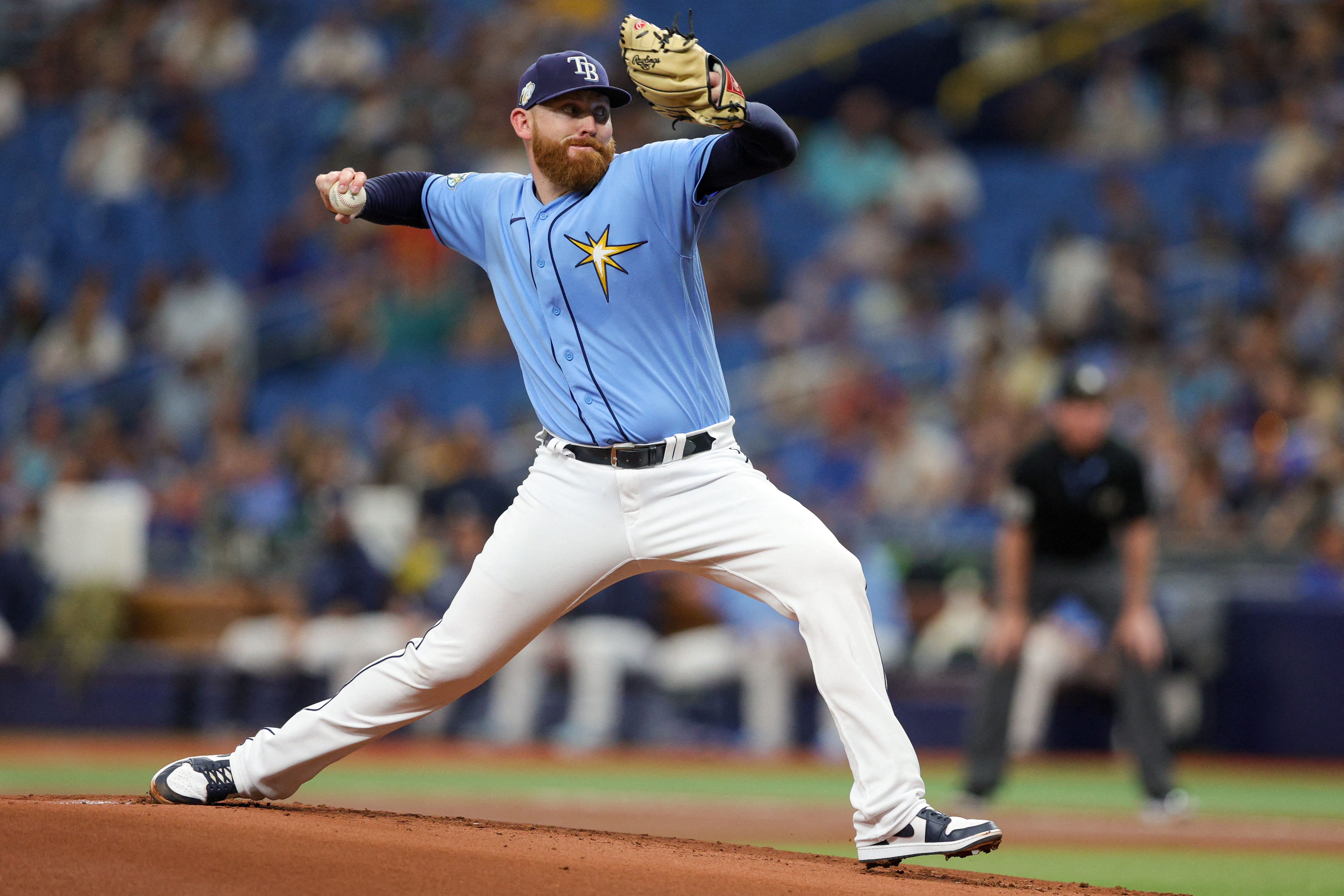 Toronto Blue Jays' Hyun Jin Ryu pitches to the Tampa Bay Rays during the  first inning of a baseball game Saturday, Sept. 23, 2023, in St.  Petersburg, Fla. (AP Photo/Chris O'Meara Stock