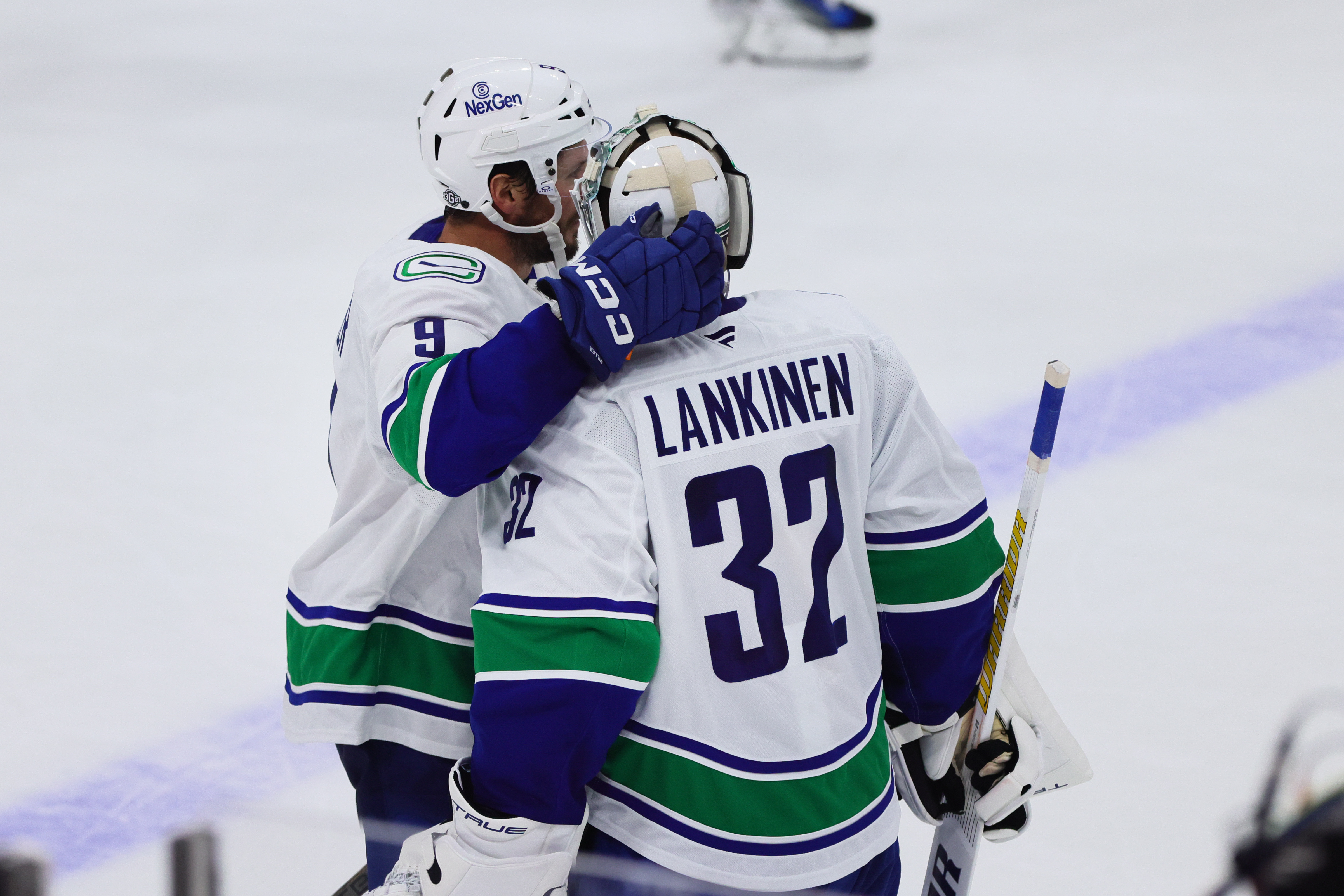 J.T. Miller, Canucks sink Panthers in overtime Reuters