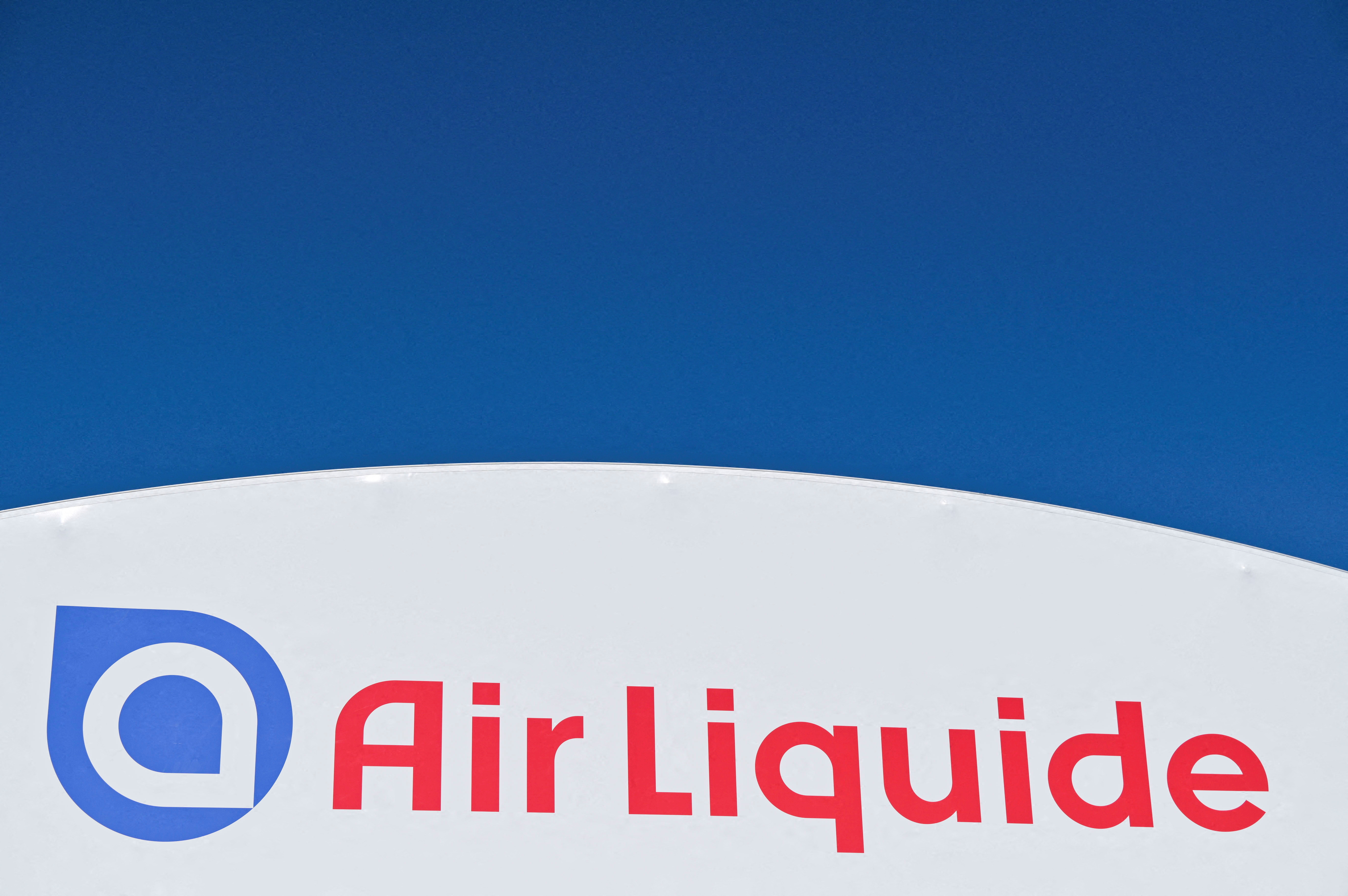 Air Liquide hikes 2025 margin target after full-year beat