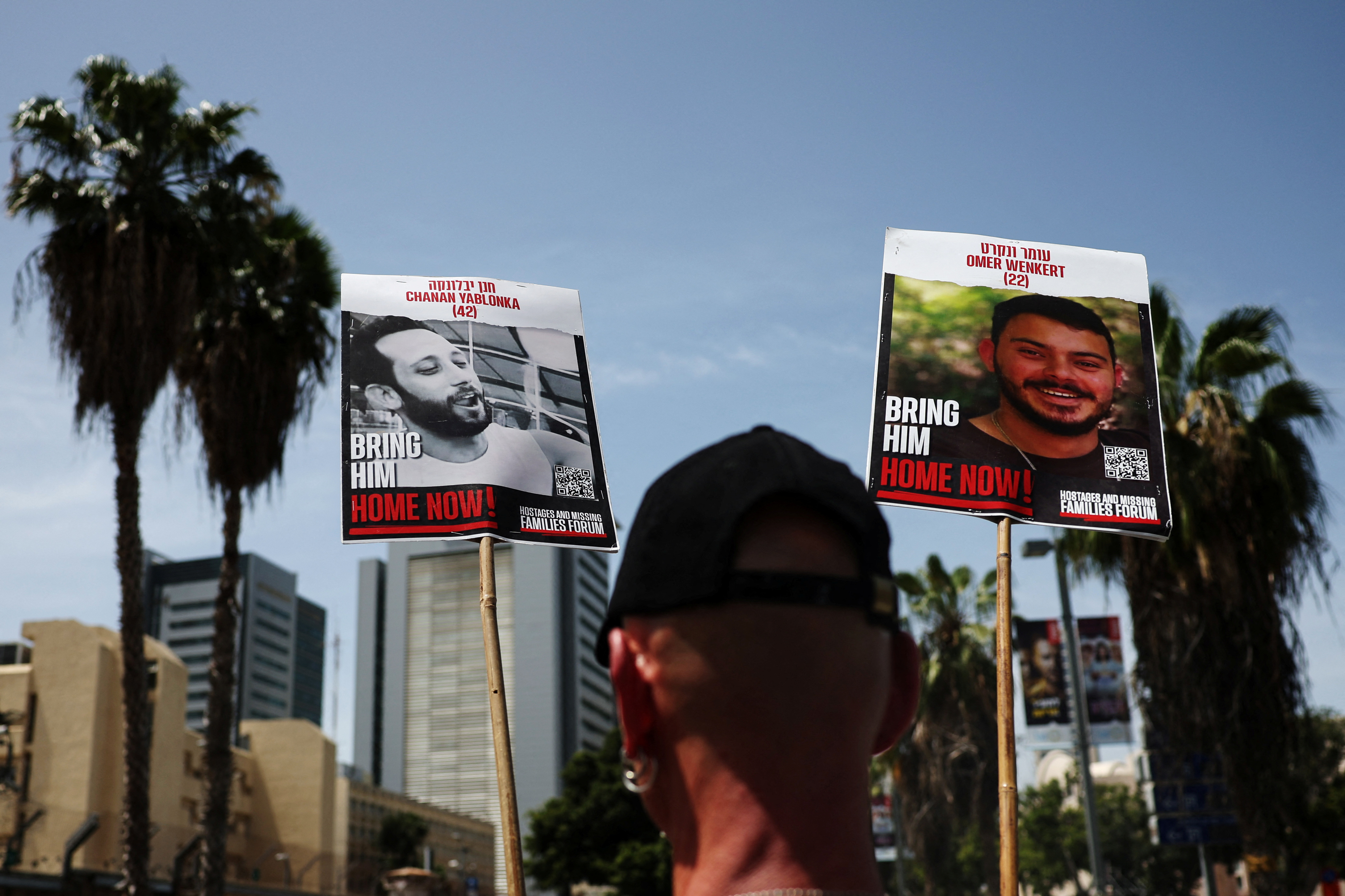 Protest for the immediate release of Israeli hostages, in Tel Aviv