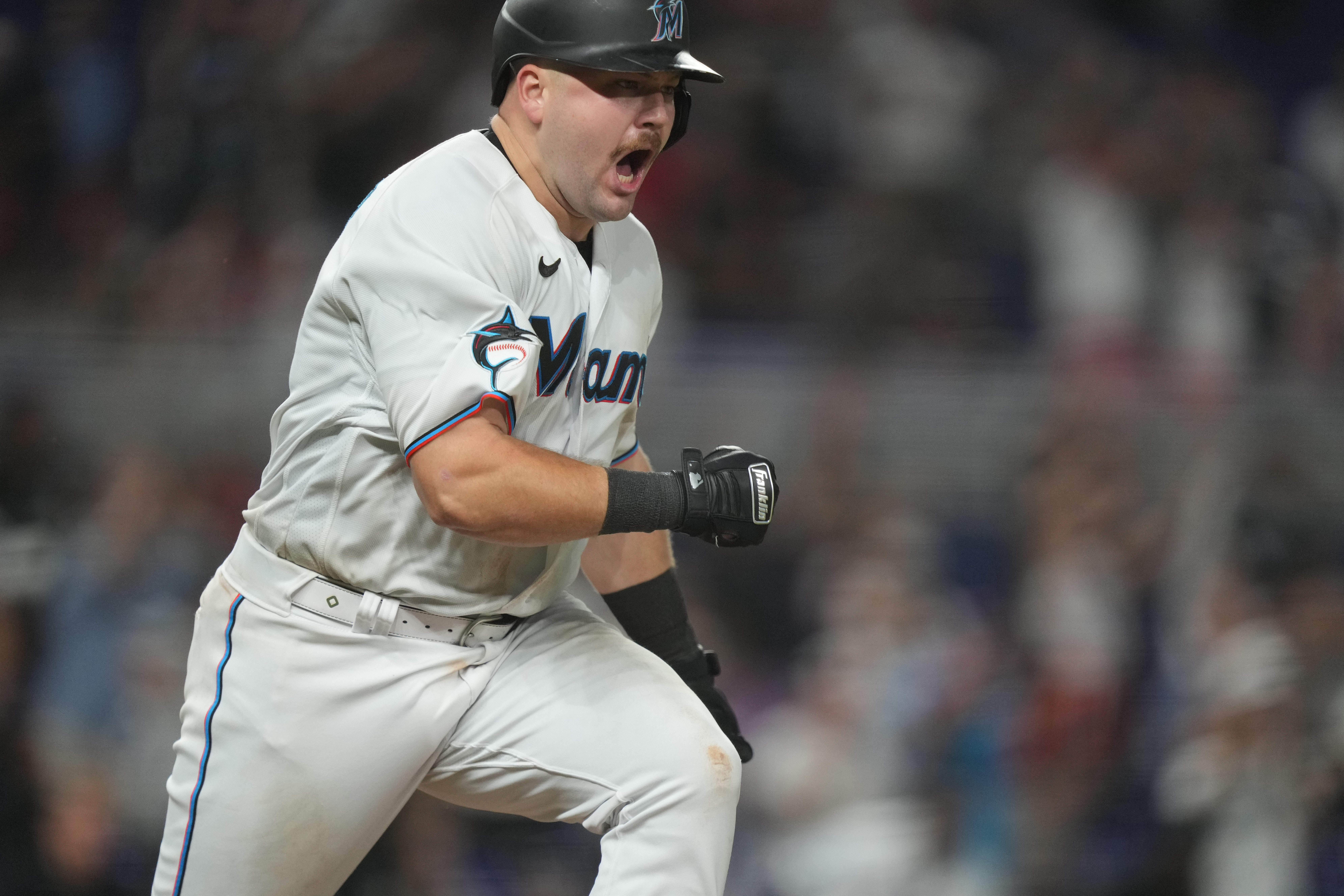 Jake Burger, Marlins walk off Yankees with ninth-inning rally