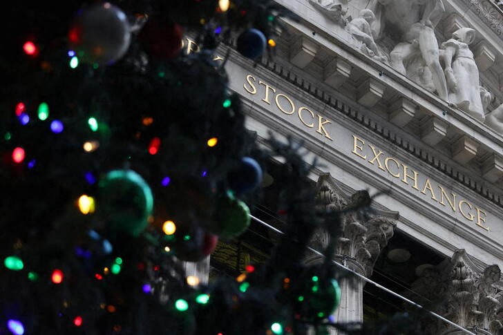 Last day of trading before Christmas at the New York Stock Exchange (NYSE) in Manhattan, New York City