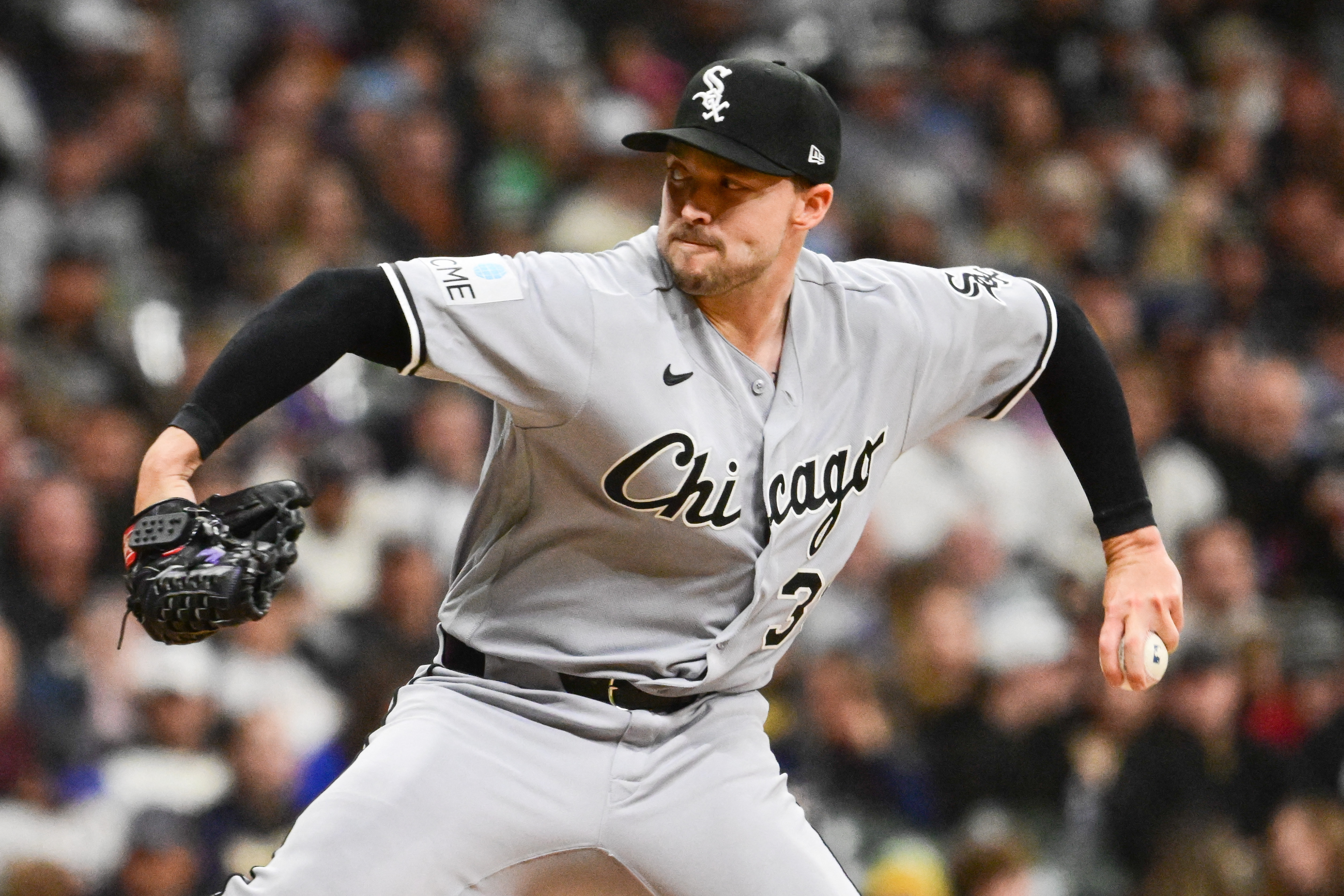 White Sox place LHP Chris Murphy (elbow) on 15-day injured list | Reuters
