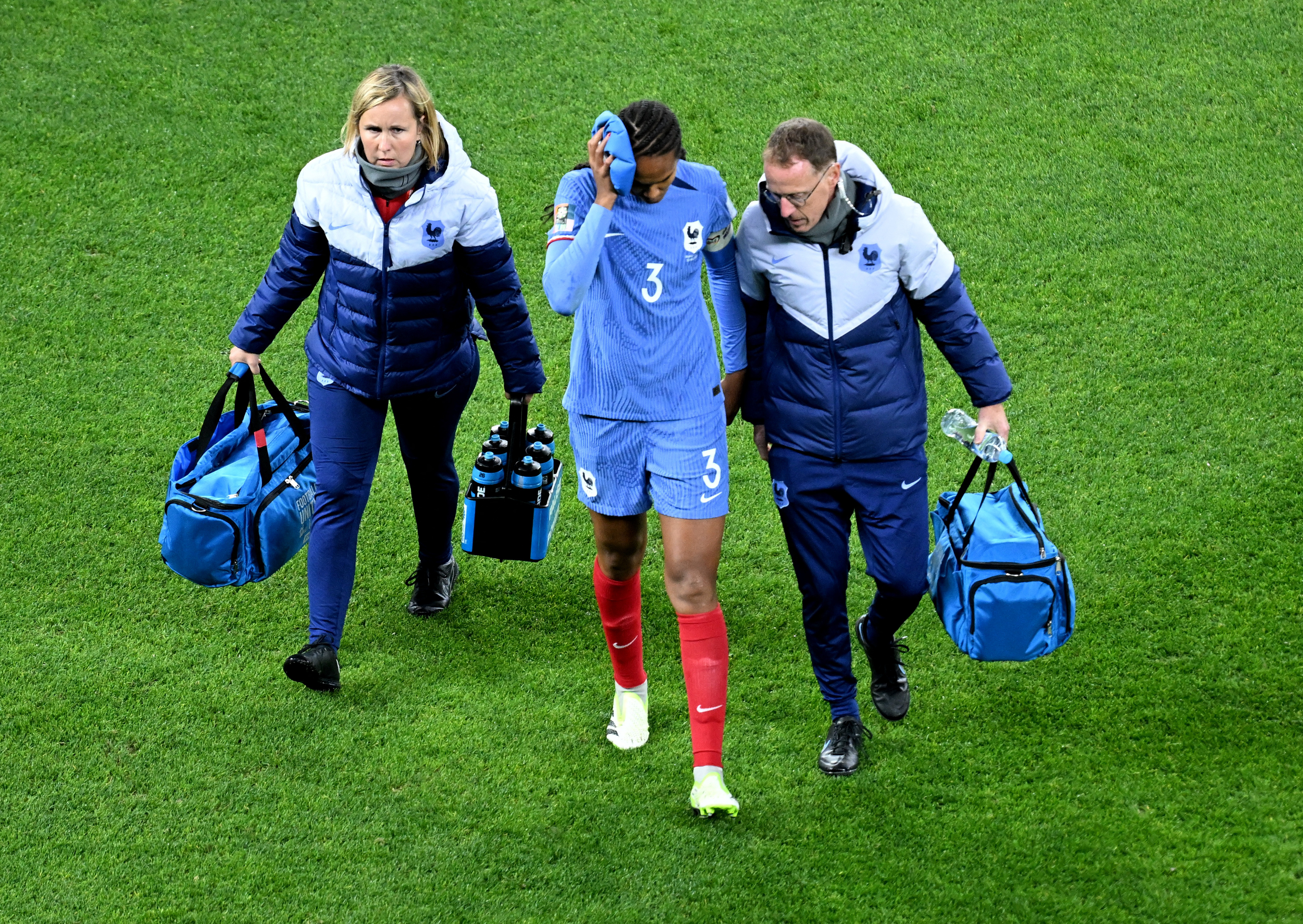 France captain Wendie Renard to miss Women's World Cup to 'protect