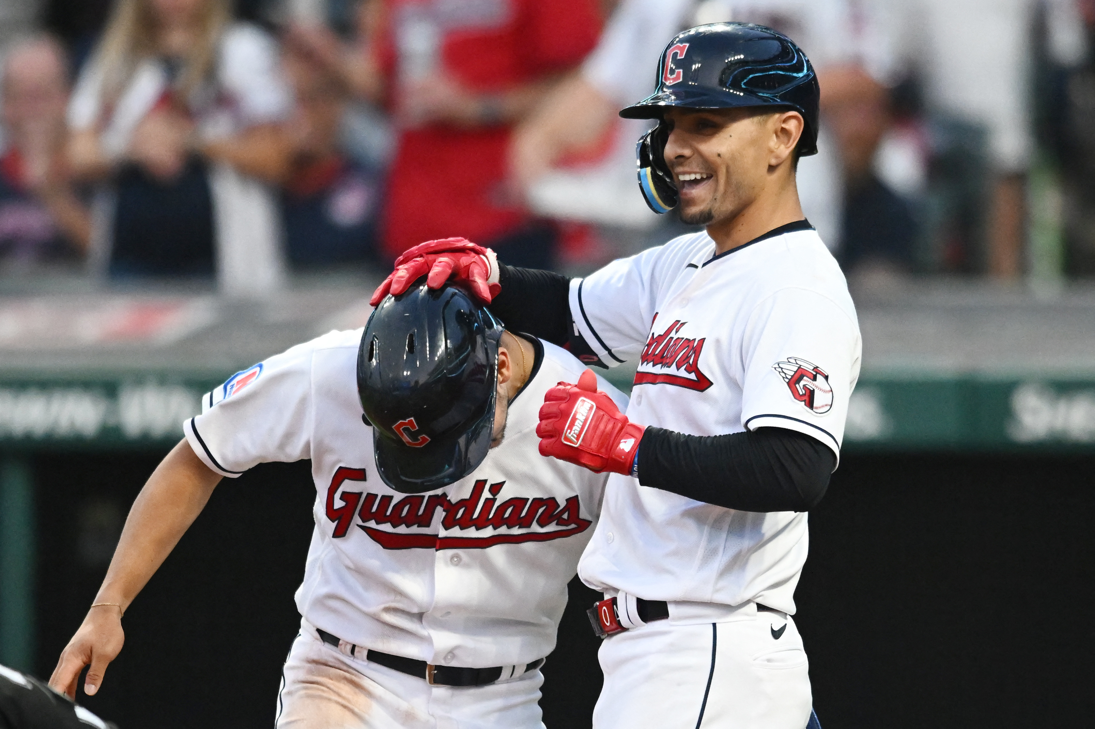 Andres Gimenez's HR propels Guardians past White Sox