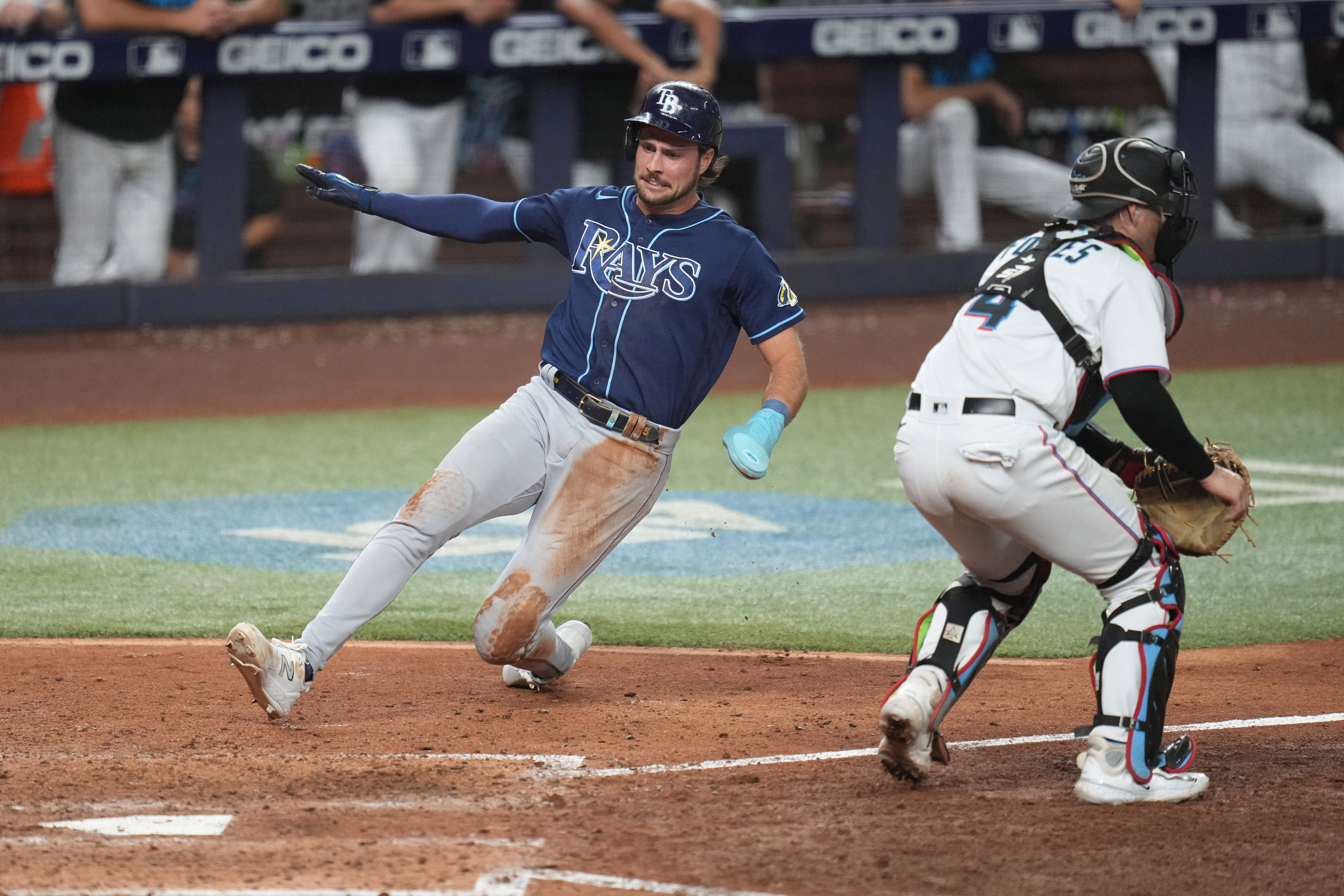 Rays rally in 10th to clip Marlins