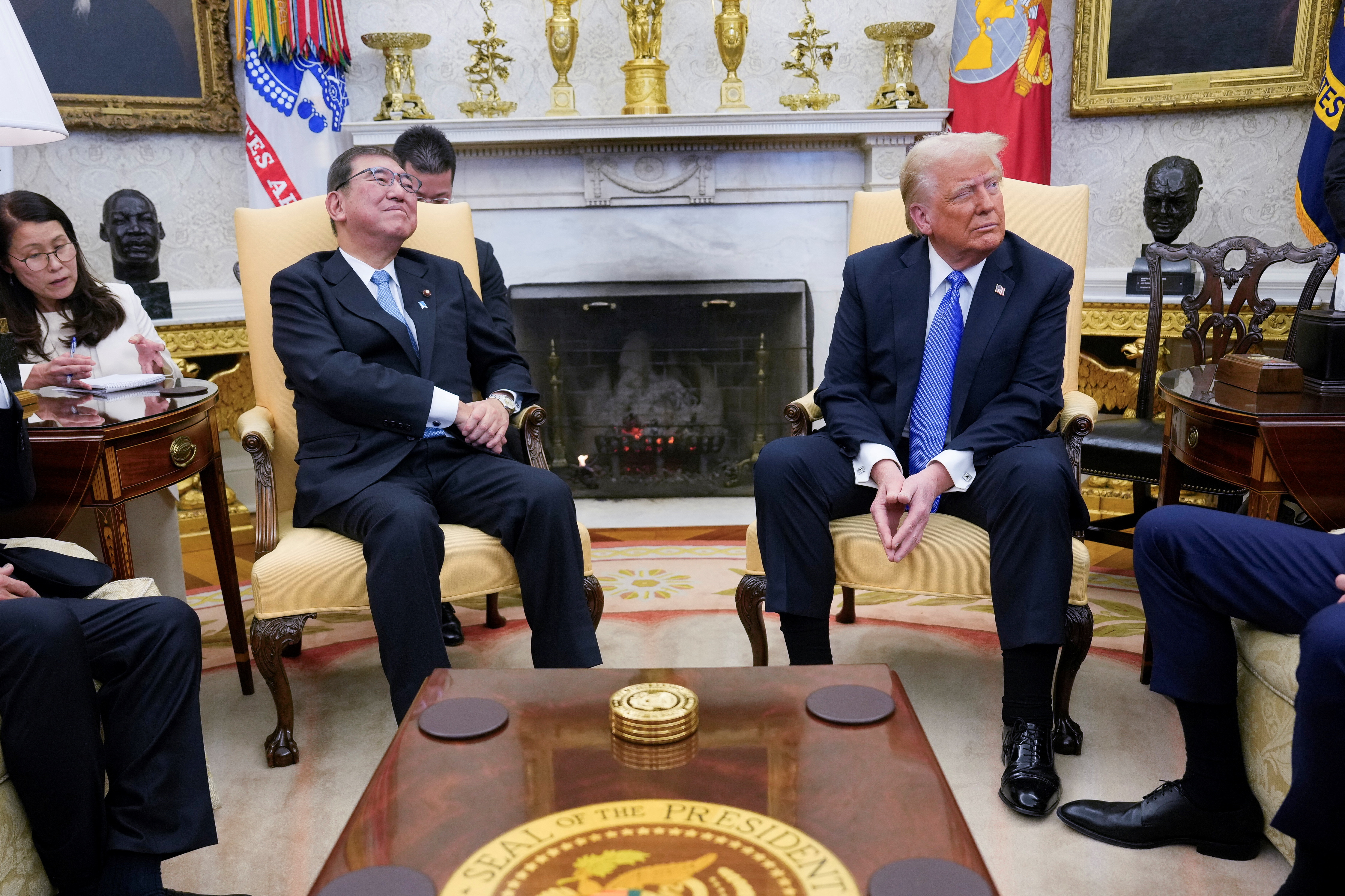 日米首脳が初会談、対日貿易赤字やUSスチール買収など議論へ | ロイター