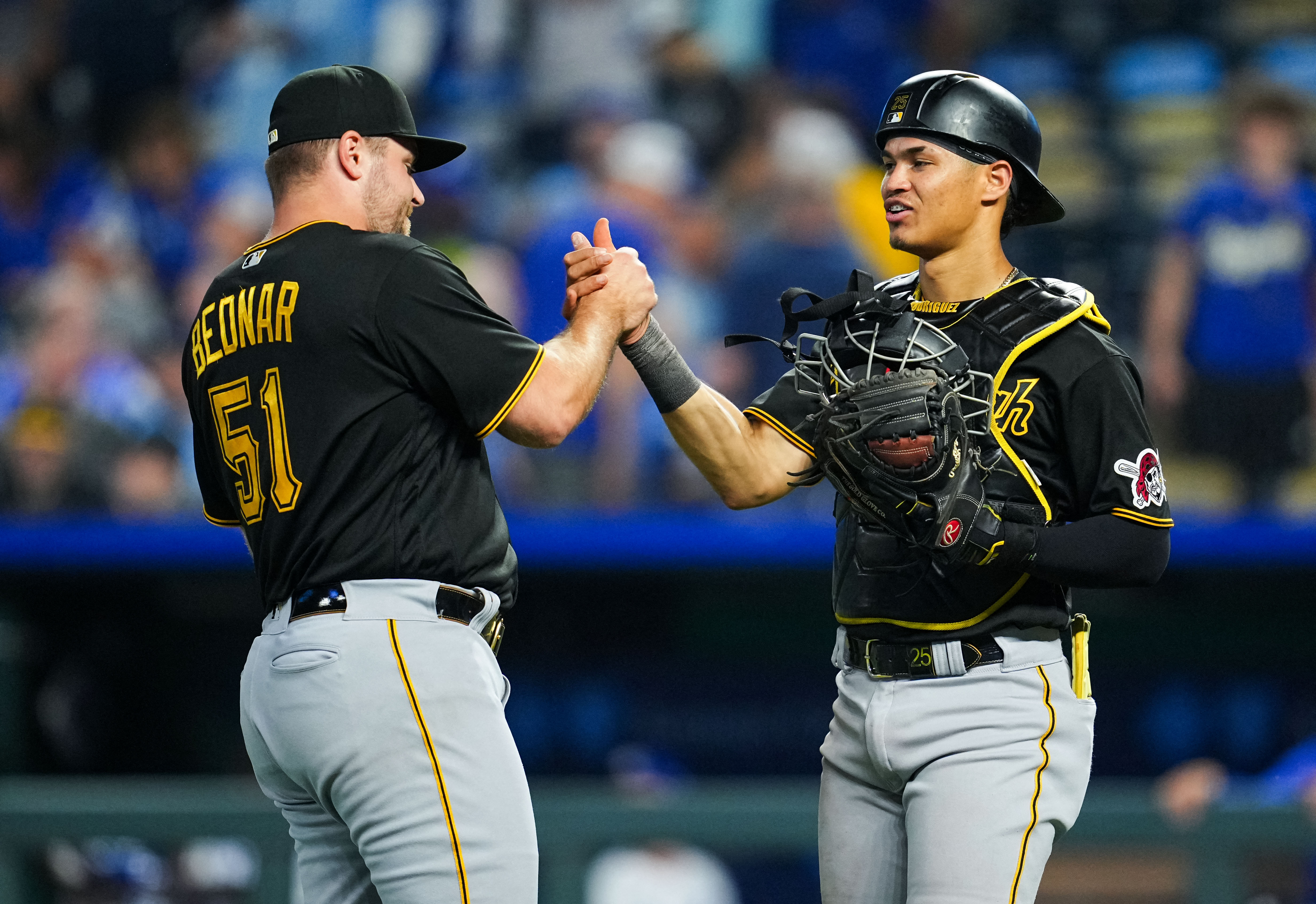 Jackson gets first big league win, Pirates sweep Royals