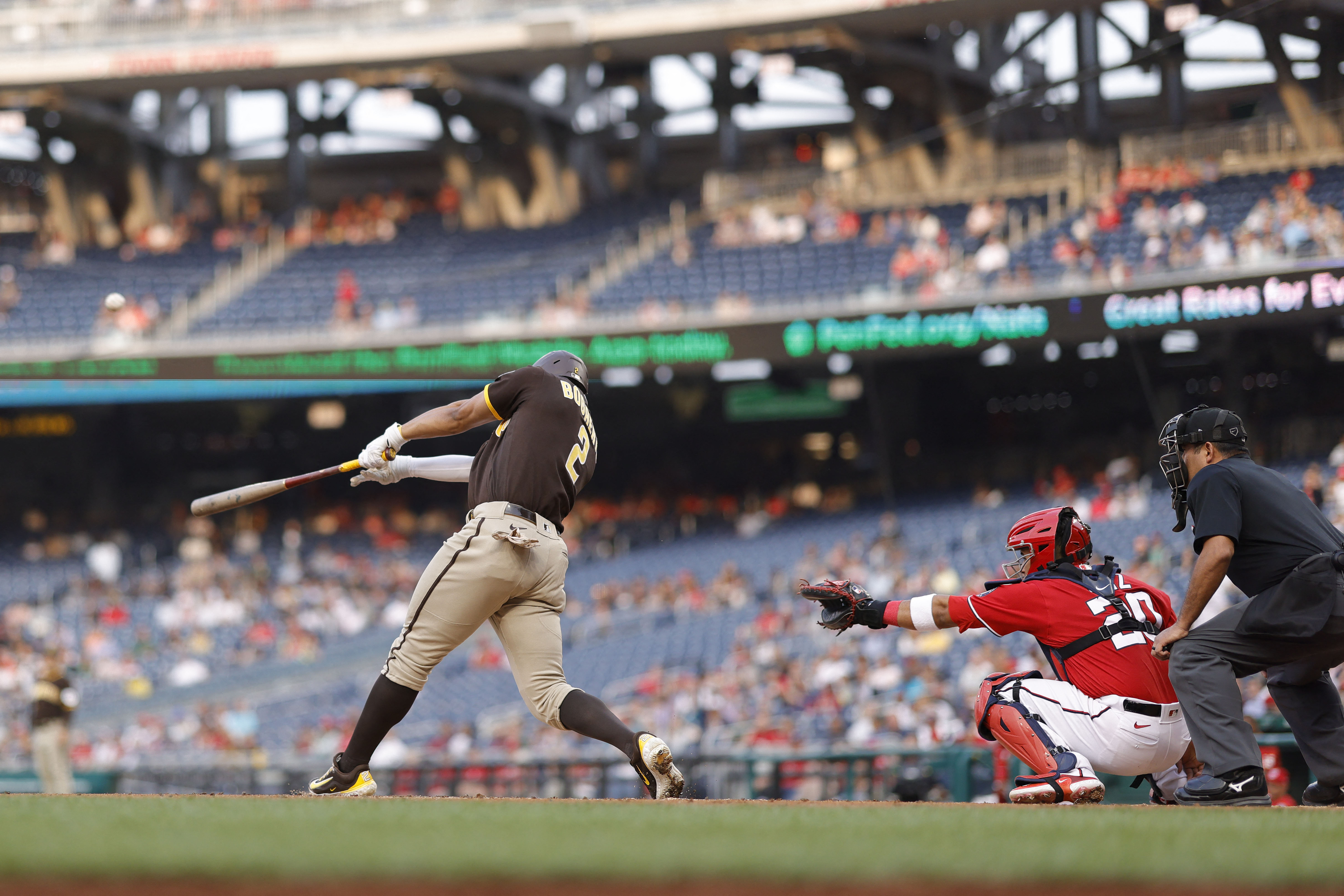 Juan Soto haunts former team as Padres beat Nats