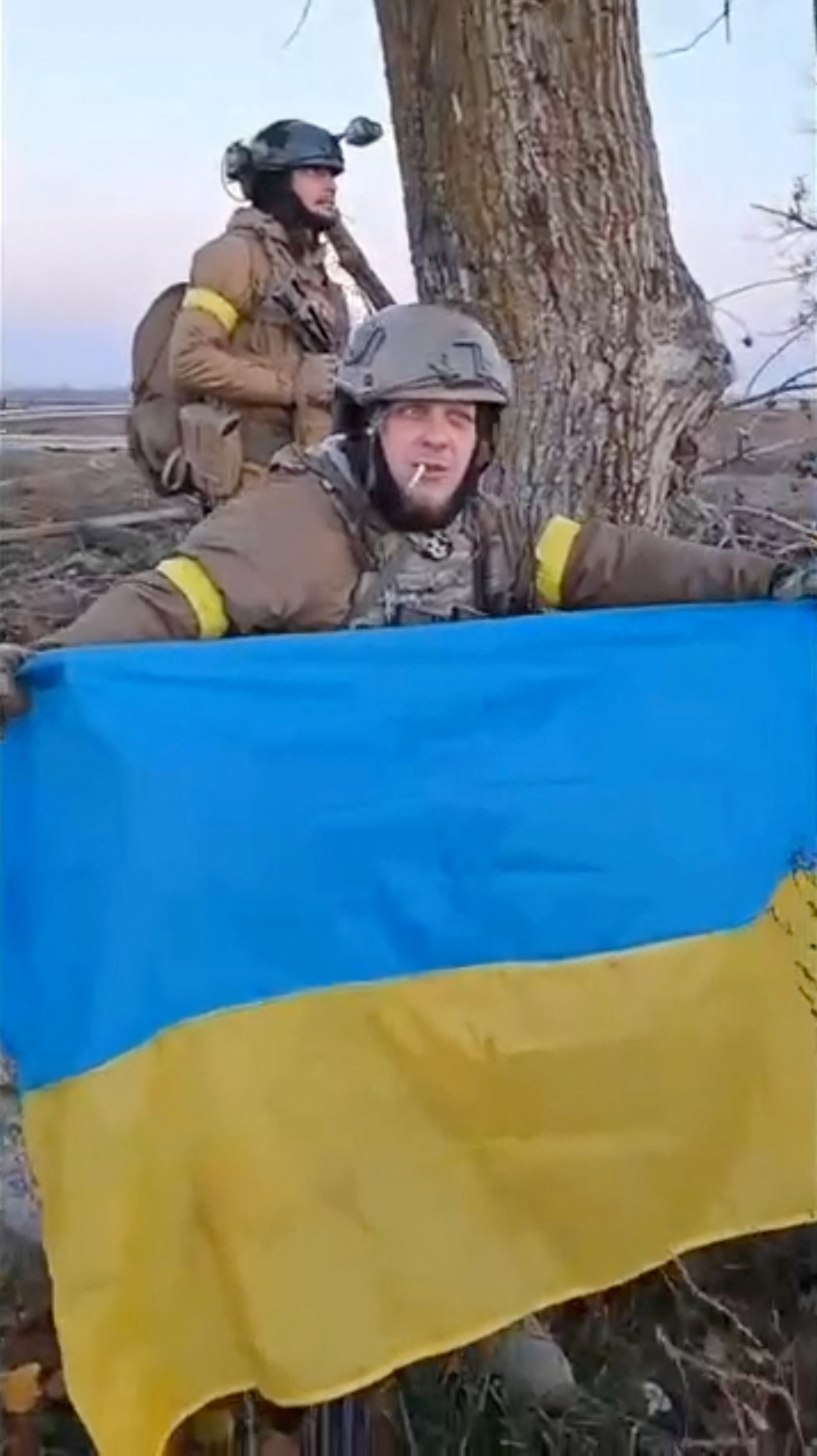 Russian flag comes down in Kherson, but Ukraine sees a trap