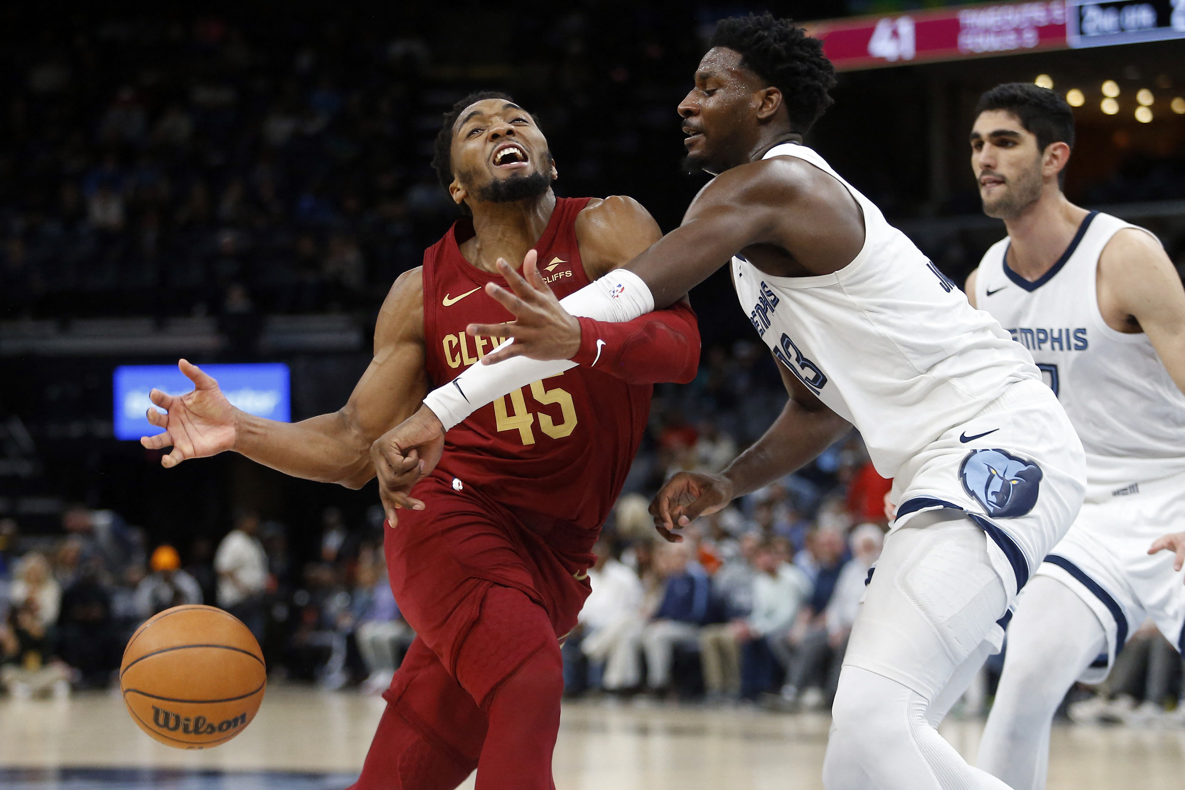 NBA Roundup: Tyrese Maxey Scores 51 As Sixers Edge Jazz | Reuters