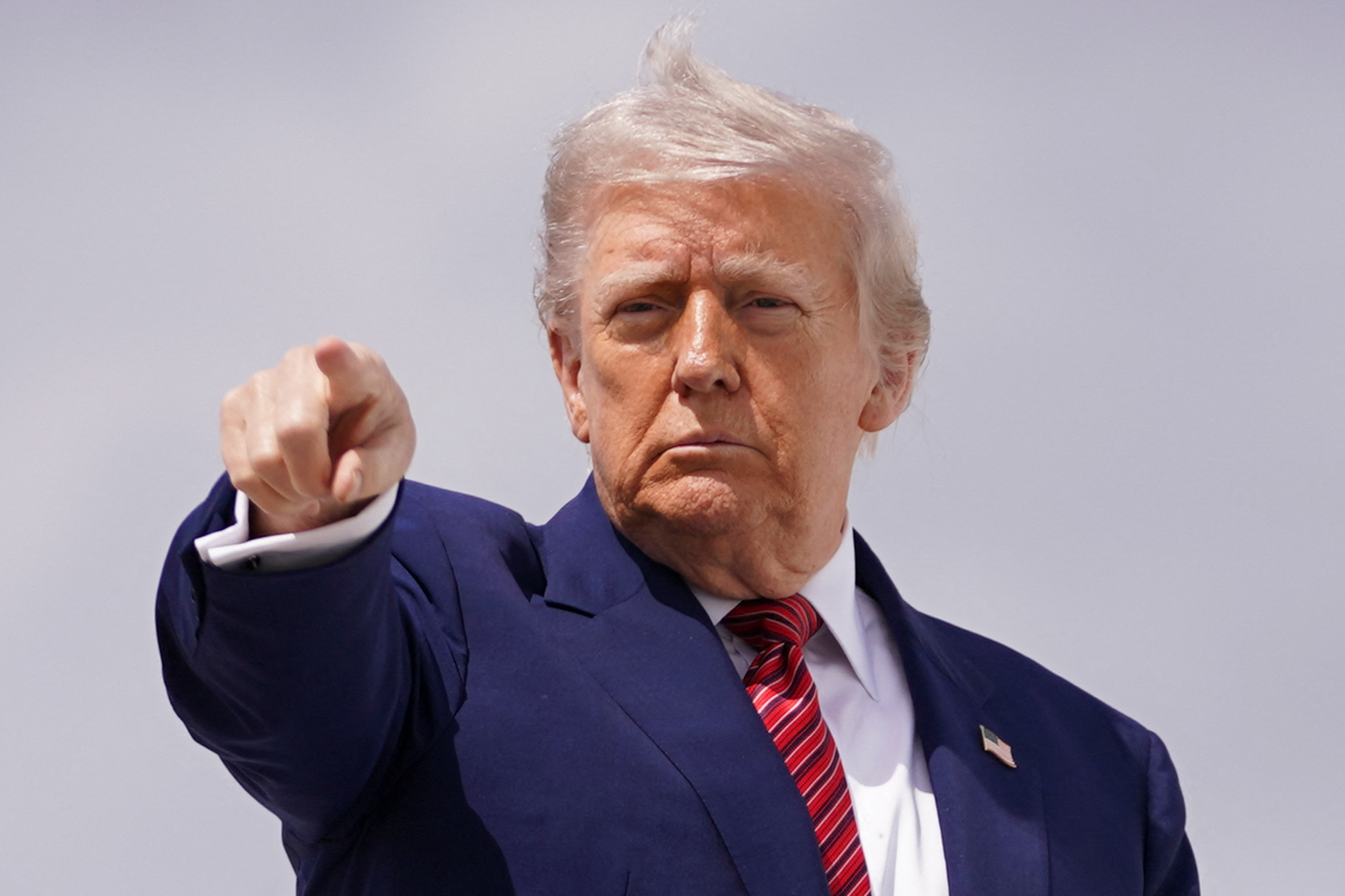 トランプ氏、日鉄のUSスチール買収承認の意向 「計画的提携」の効果