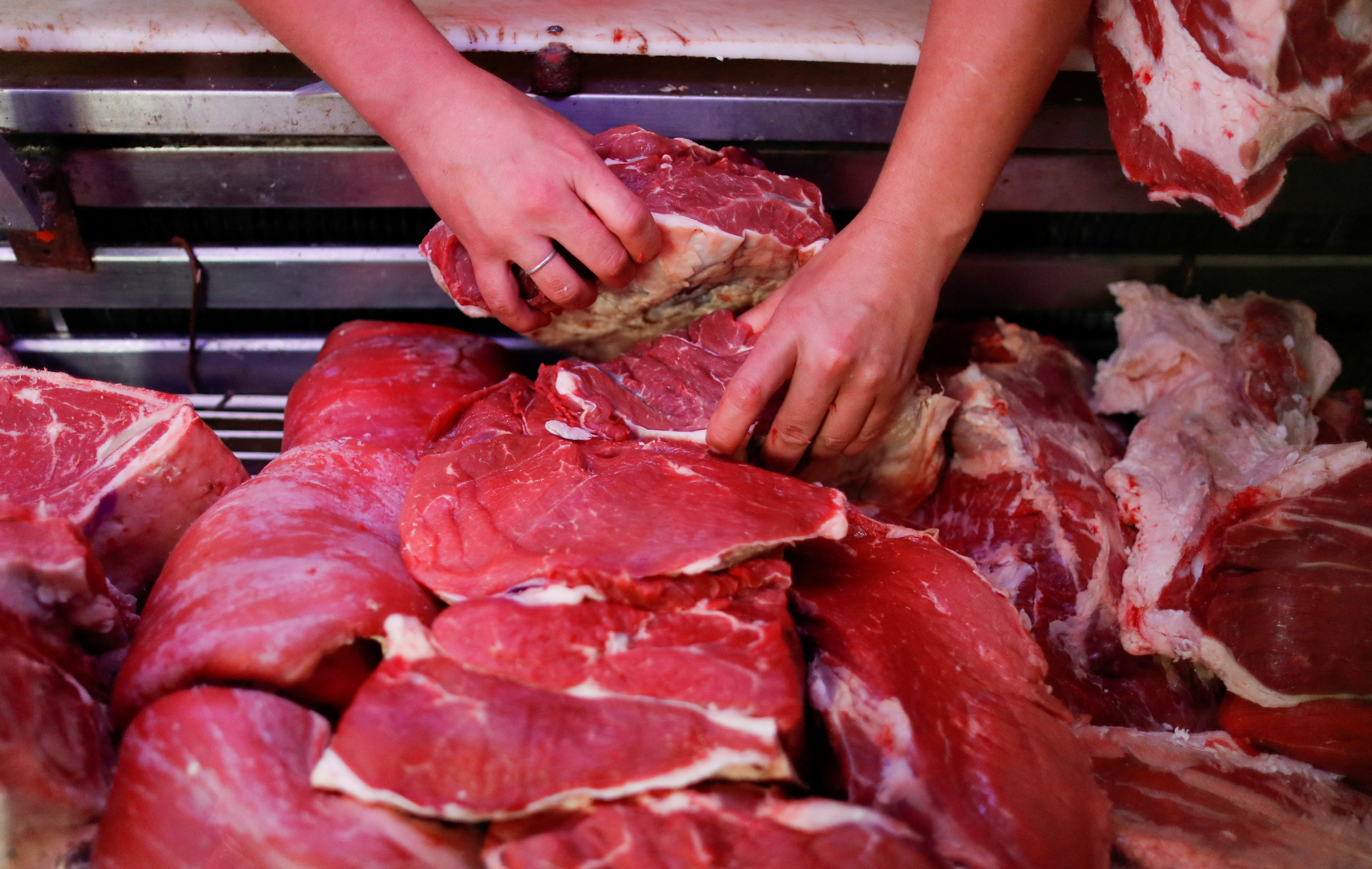 High beef prices squeeze carnivores from Buenos Aires to New Orleans