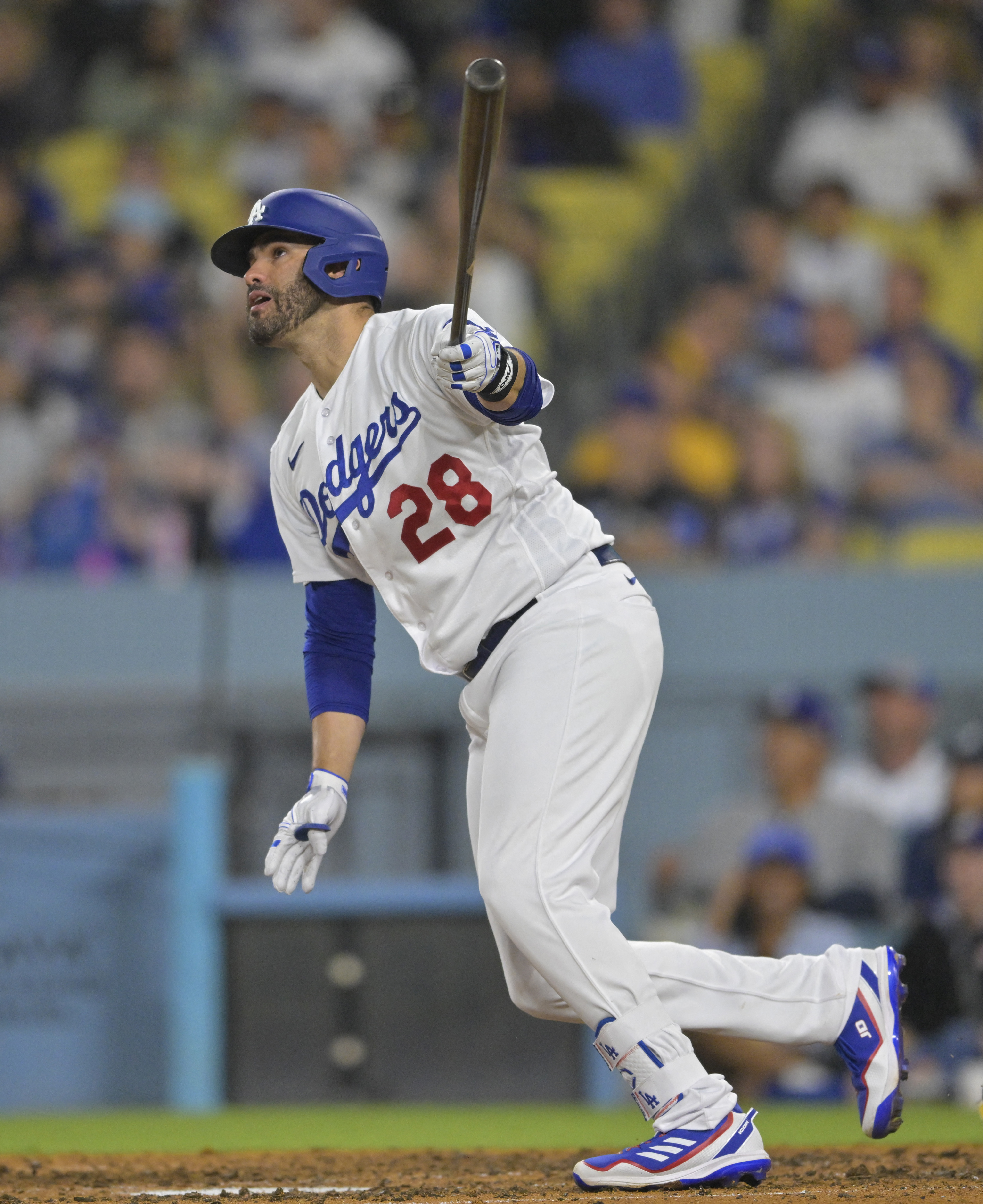 J.D. Martinez and David Peralta hit back-to-back homers as Dodgers hold on  to beat Pirates 6-4 – NBC Los Angeles