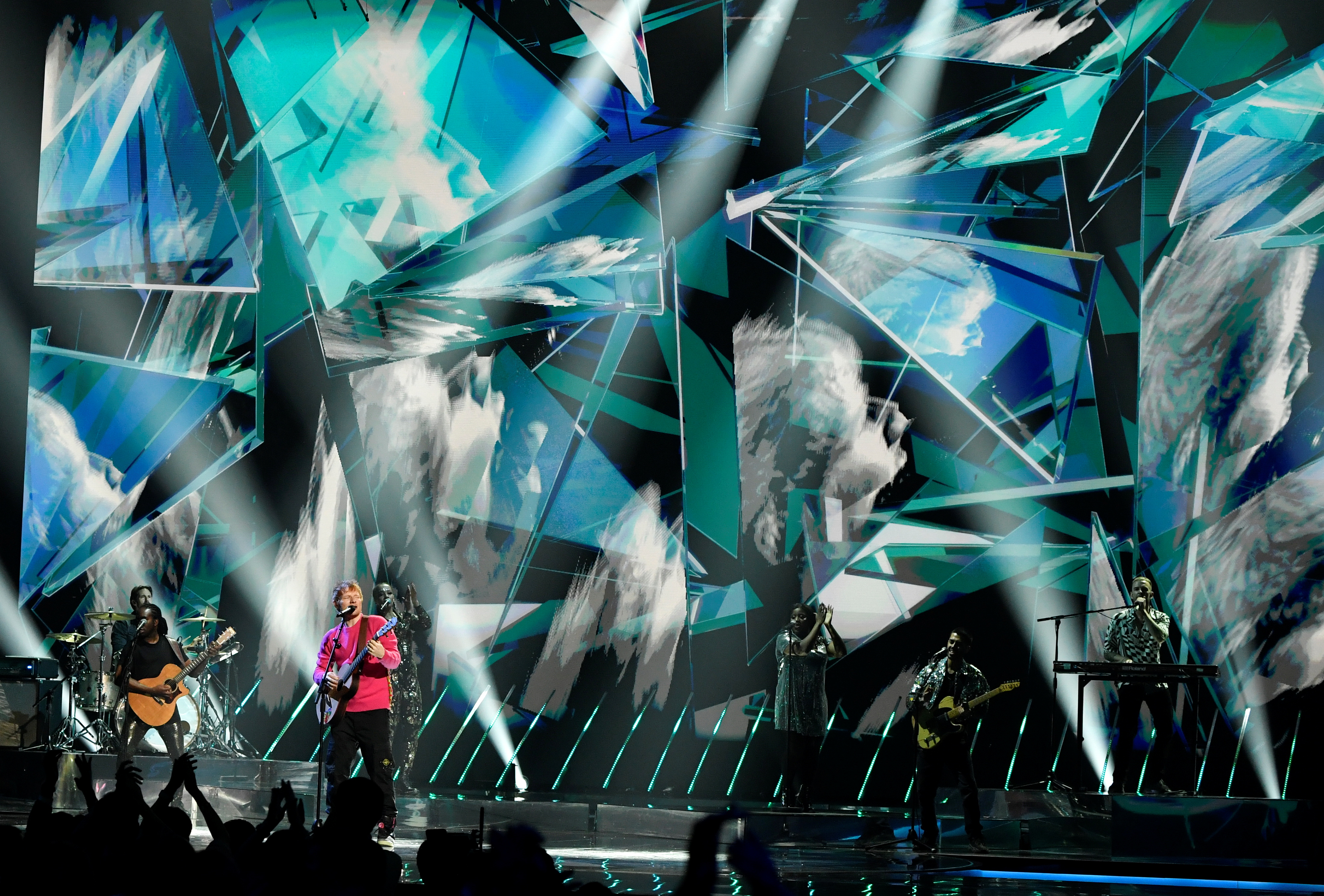 Слушать лучшую музыку европы. MTV Europe Music Awards 2021. Ed Sheeran on the Stage. MTV Europe Music Awards Milan Madonna. Music in Europe.