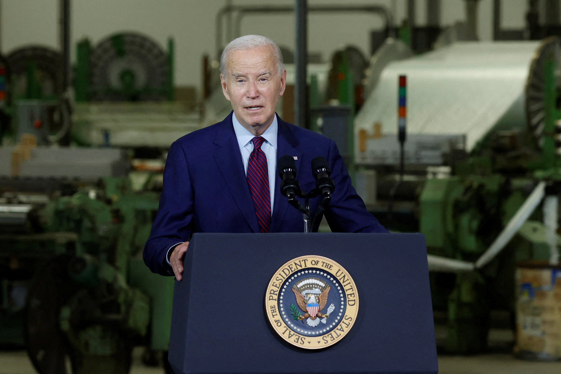 Biden mocks Republicans over impeachment talk, touts jobs in Maine ...