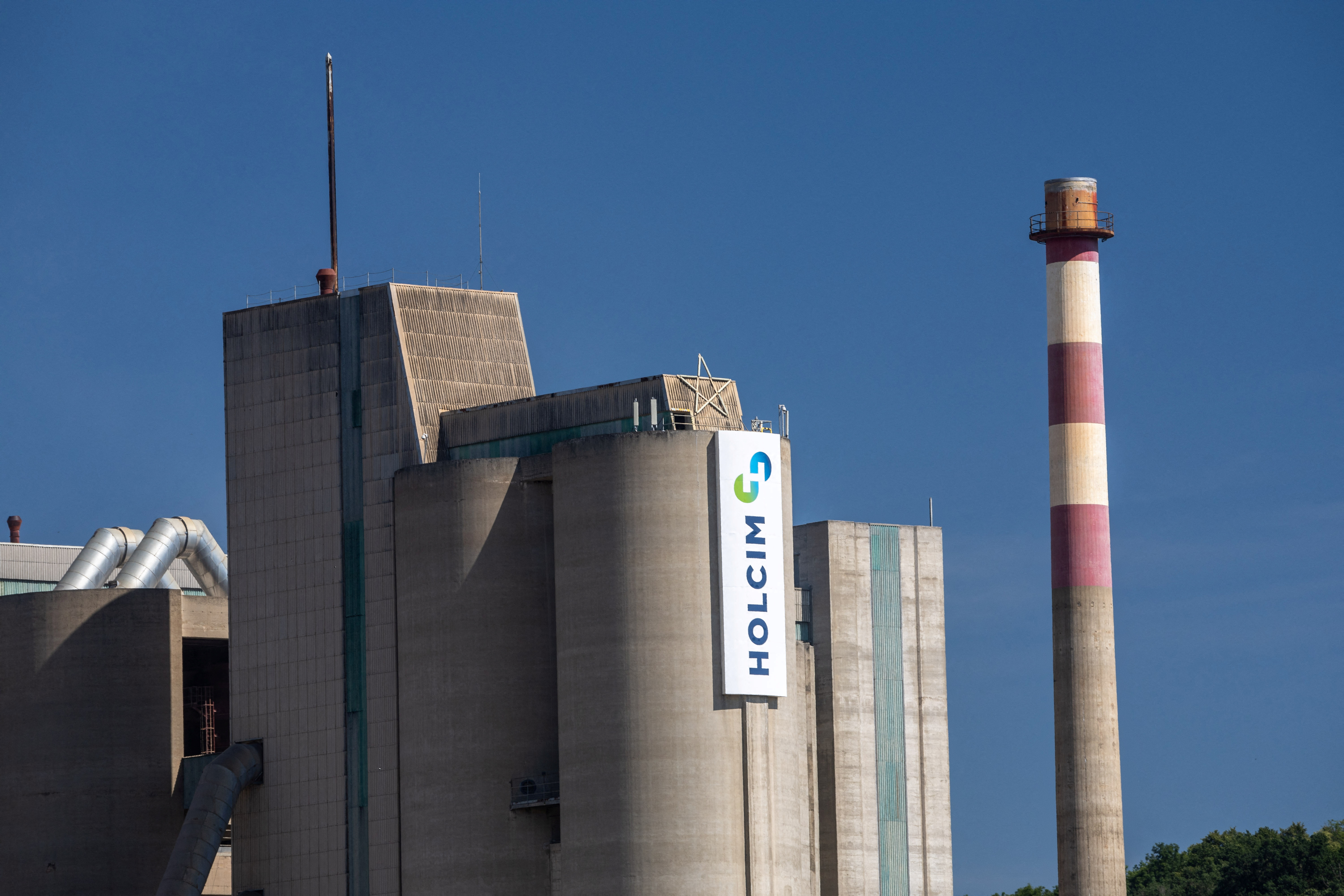 Holcim raises earnings guidance after third-quarter profit beats forecasts