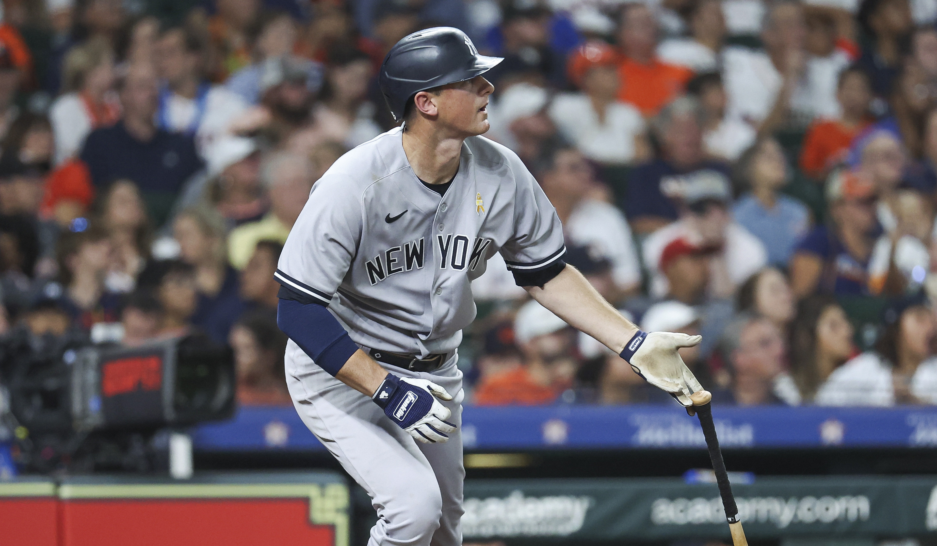 Prized prospect Domínguez homers again as Yankees complete 3-game sweep in  Houston with 6-1 win