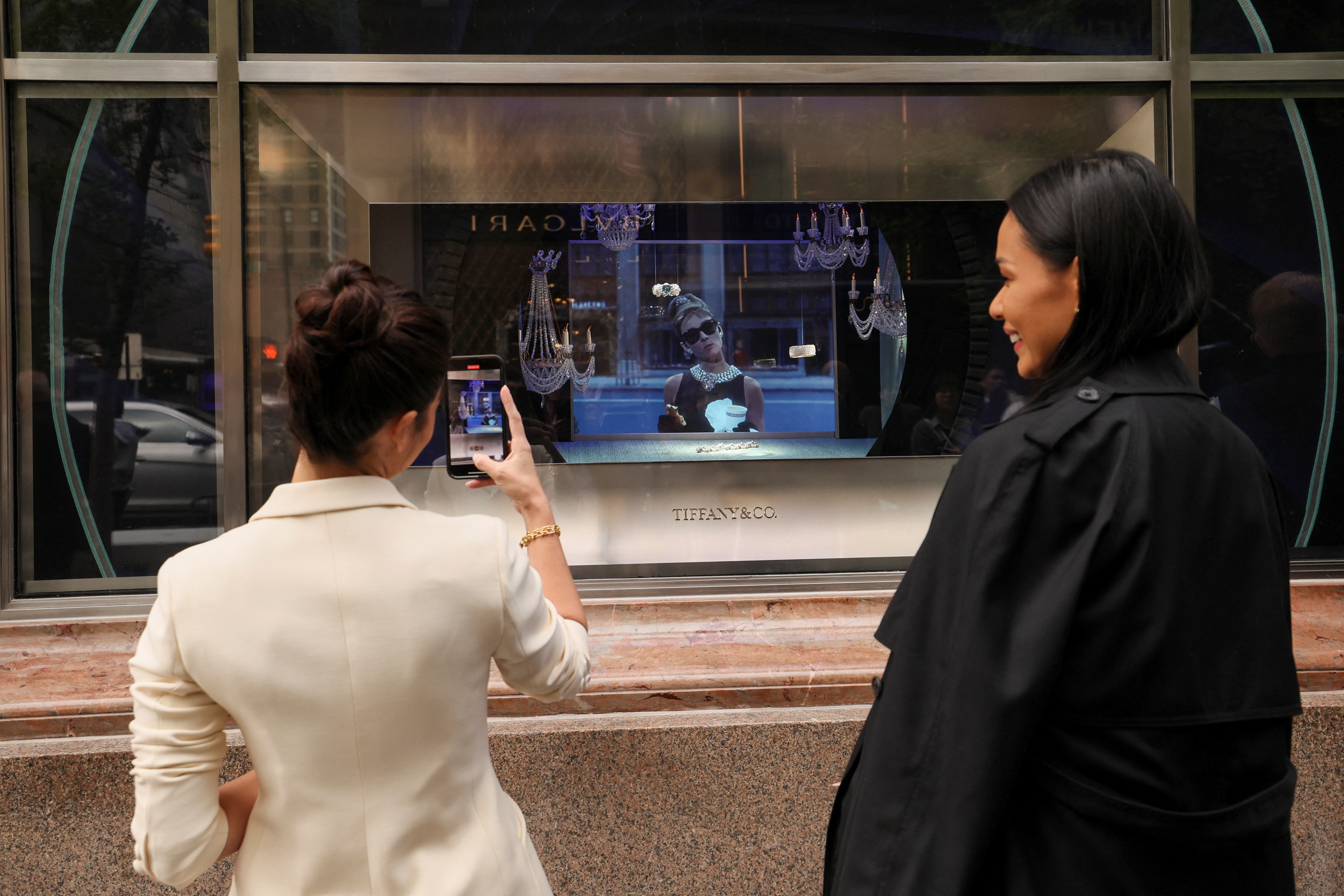 Tiffany's Makes Unprecedented Move Next Door to Flagship Store on Fifth  Avenue - Untapped New York