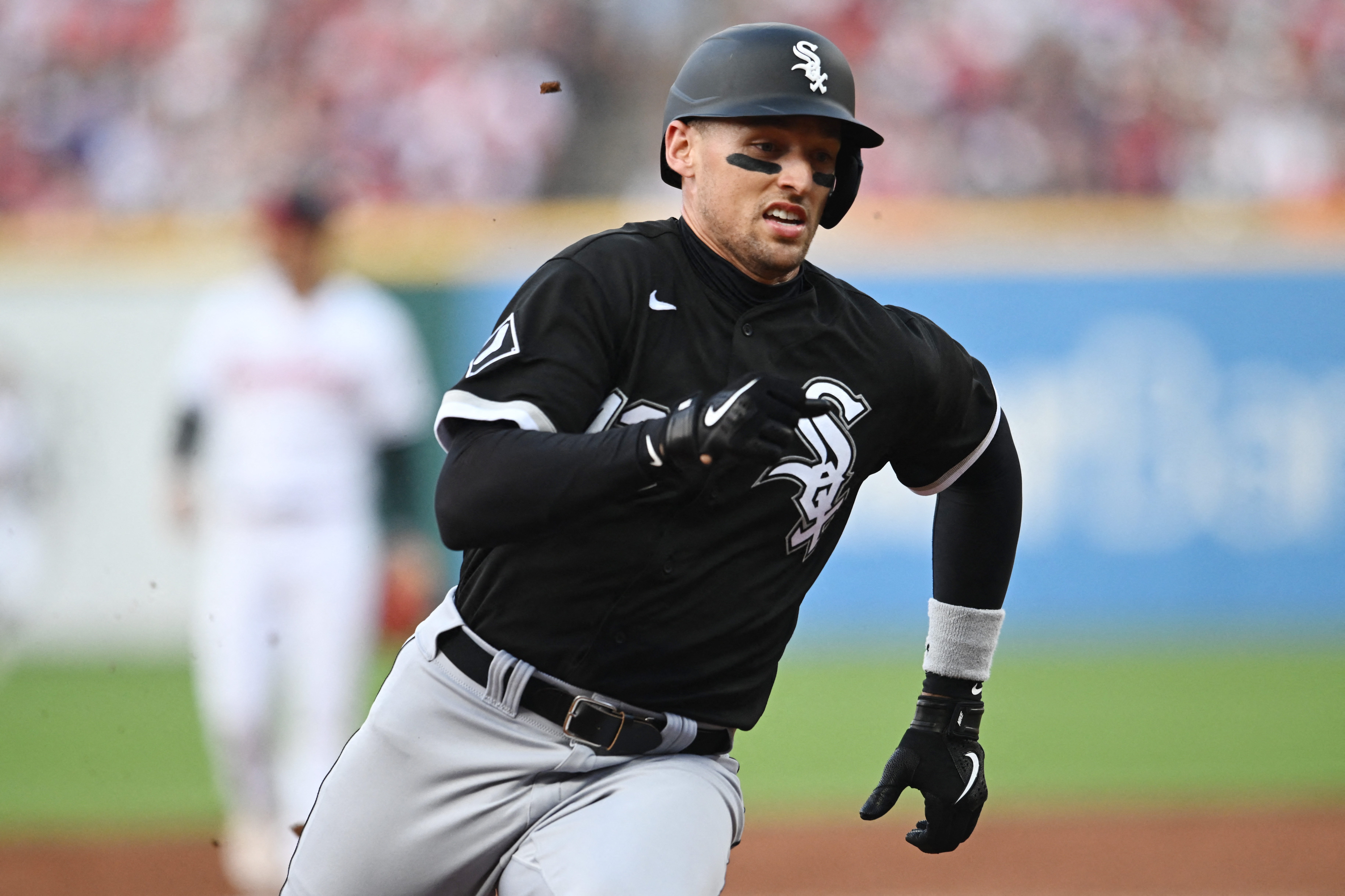 Chicago White Sox rookie Yermin Mercedes leaving baseball 